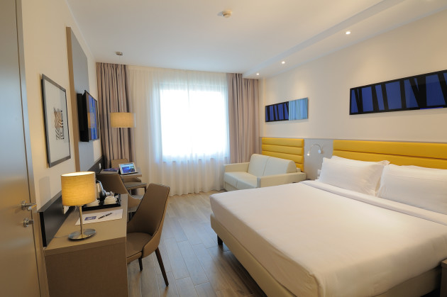 Ih Hotel Lorenteggio Milano Ih Hotel Lorenteggio Milano