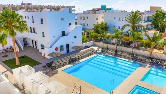 Migjorn Ibiza Suites & Spa Hotel (Playa d'en Bossa) from £ ...