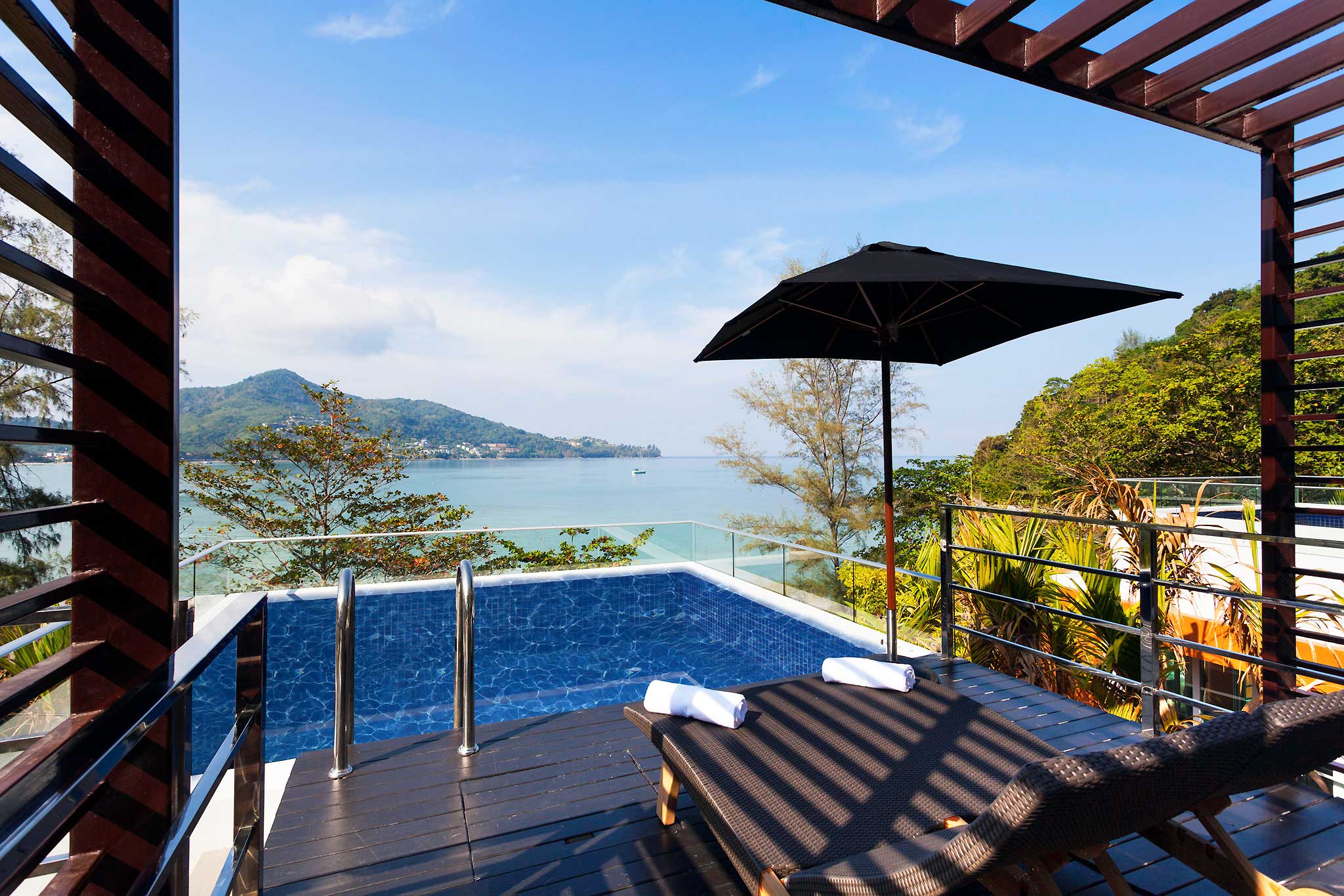 Kamala resort phuket. Novotel Phuket Kamala. Novotel Phuket Kamala Beach 4. Novotel Kamala пляж. Новотель Пхукет Камала Бич номер.