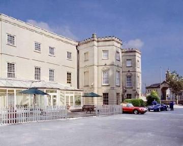 Arnos Manor Hotel 1
