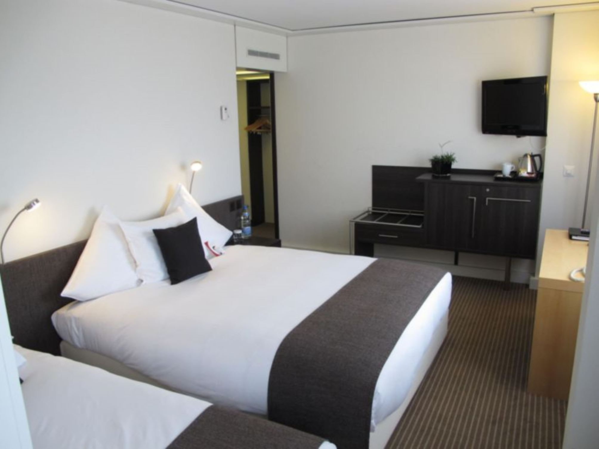 Crowne Plaza ZURICH by IHG 4