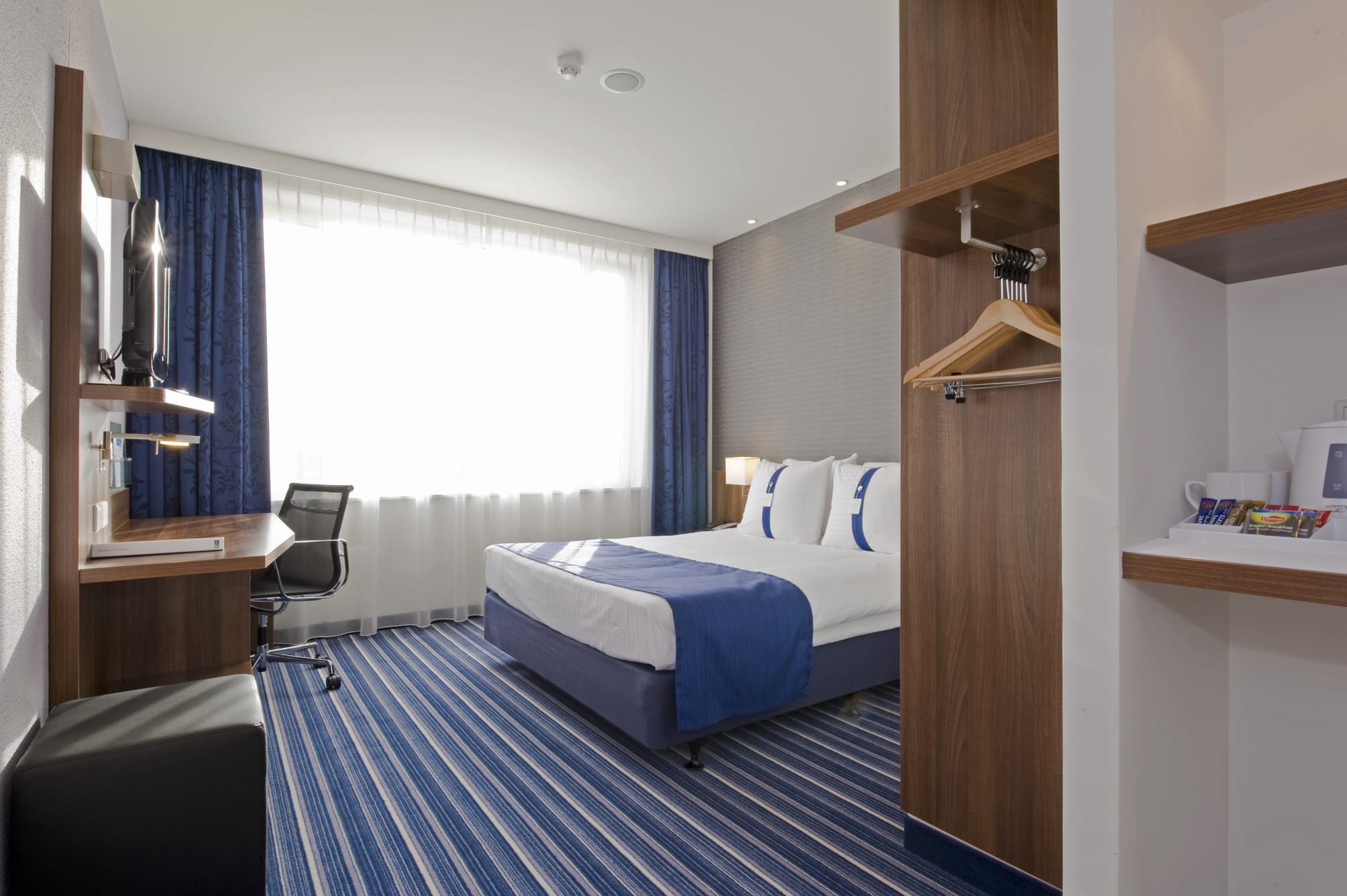 Holiday Inn Express Amsterdam Schiphol, Amsterdam Günstige Angebote lastminute.de