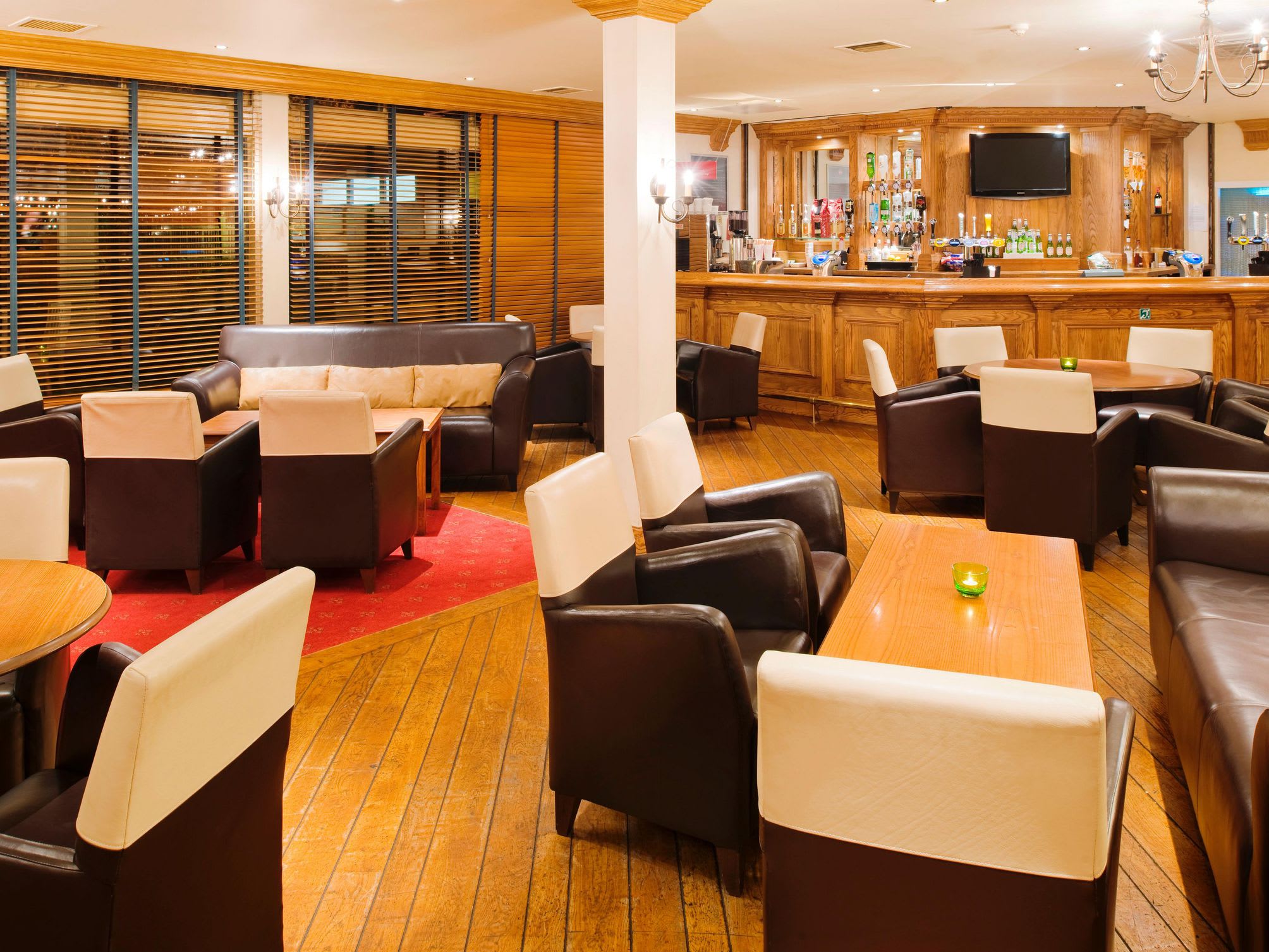 Holiday Inn YORK by IHG 4