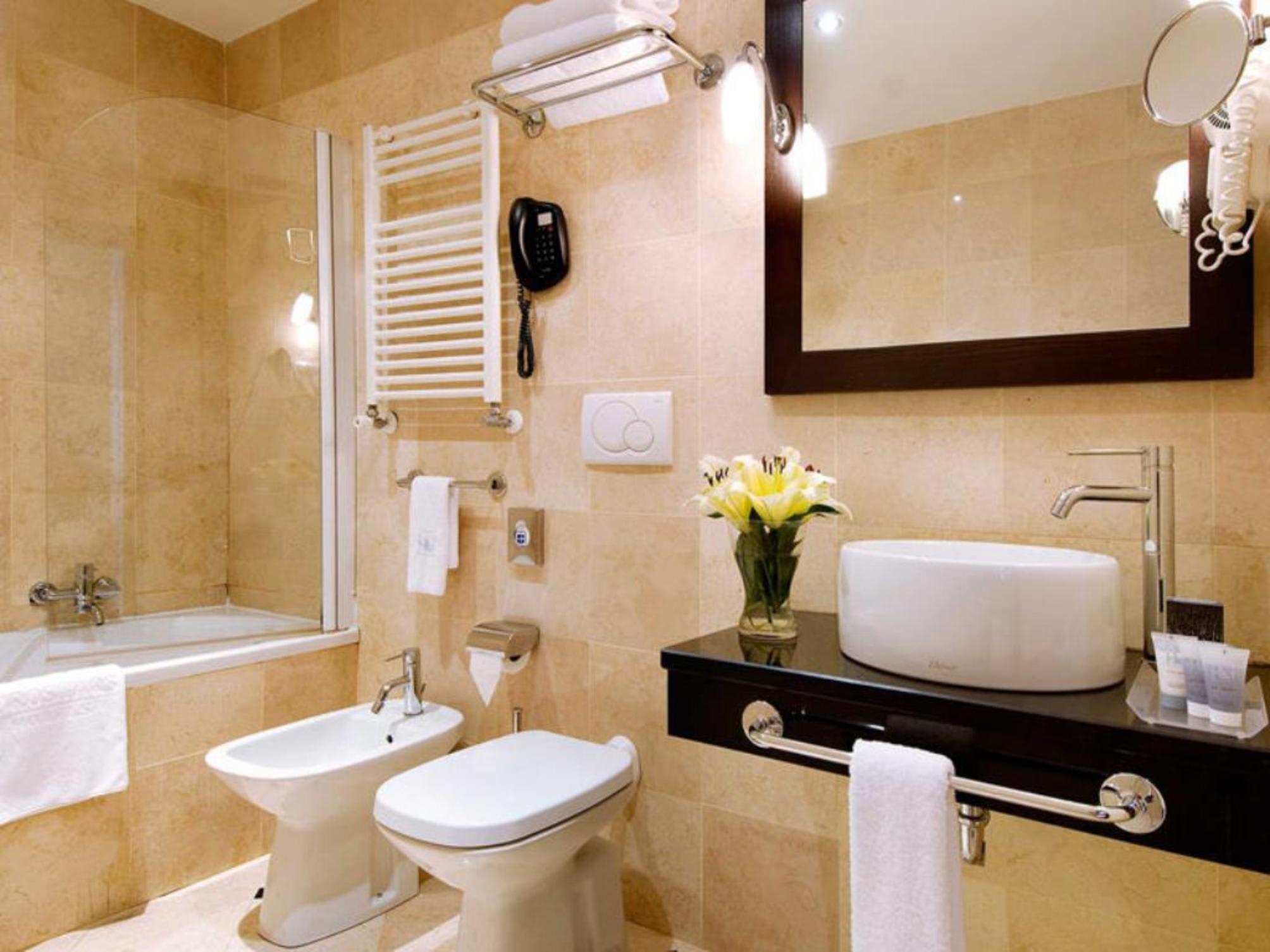 Exe International Palace 5