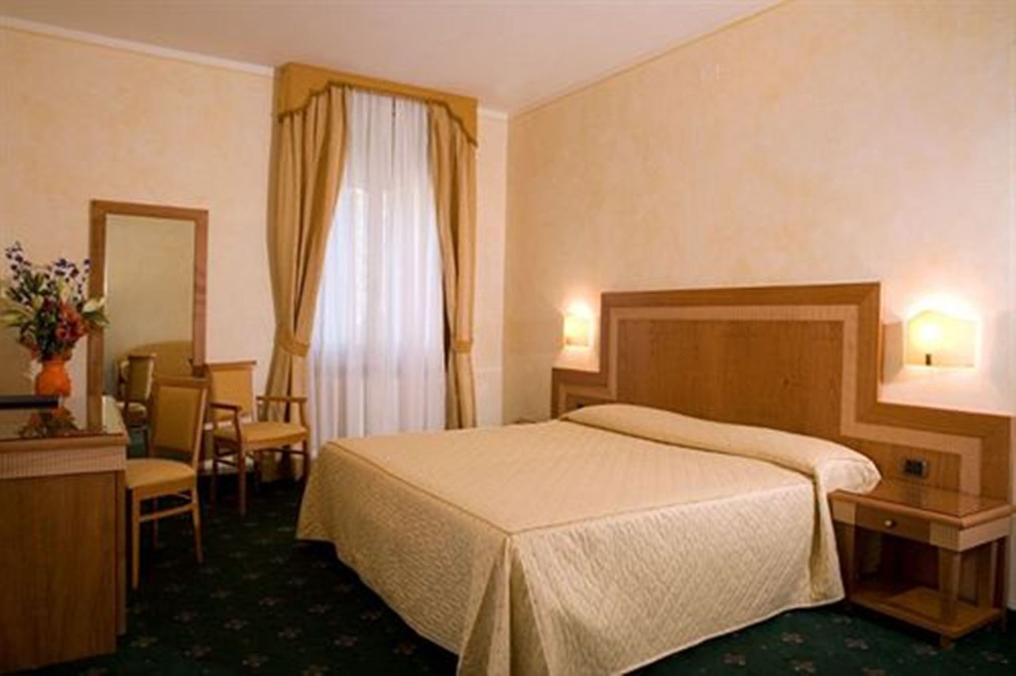 Hotel & Residence Venezia 2000 5