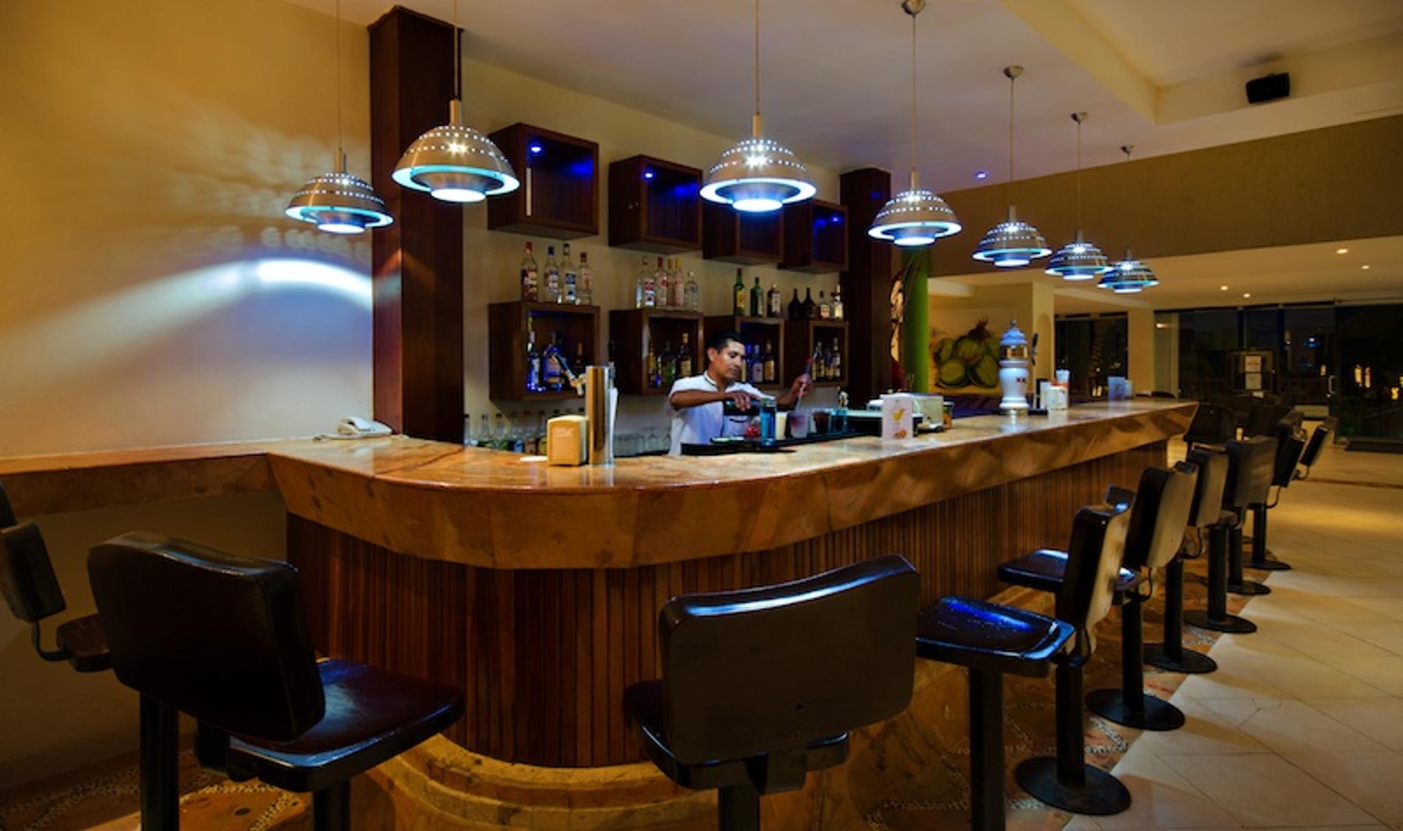 The Reef Coco Beach Resort & Spa- Optional All Inclusive 4