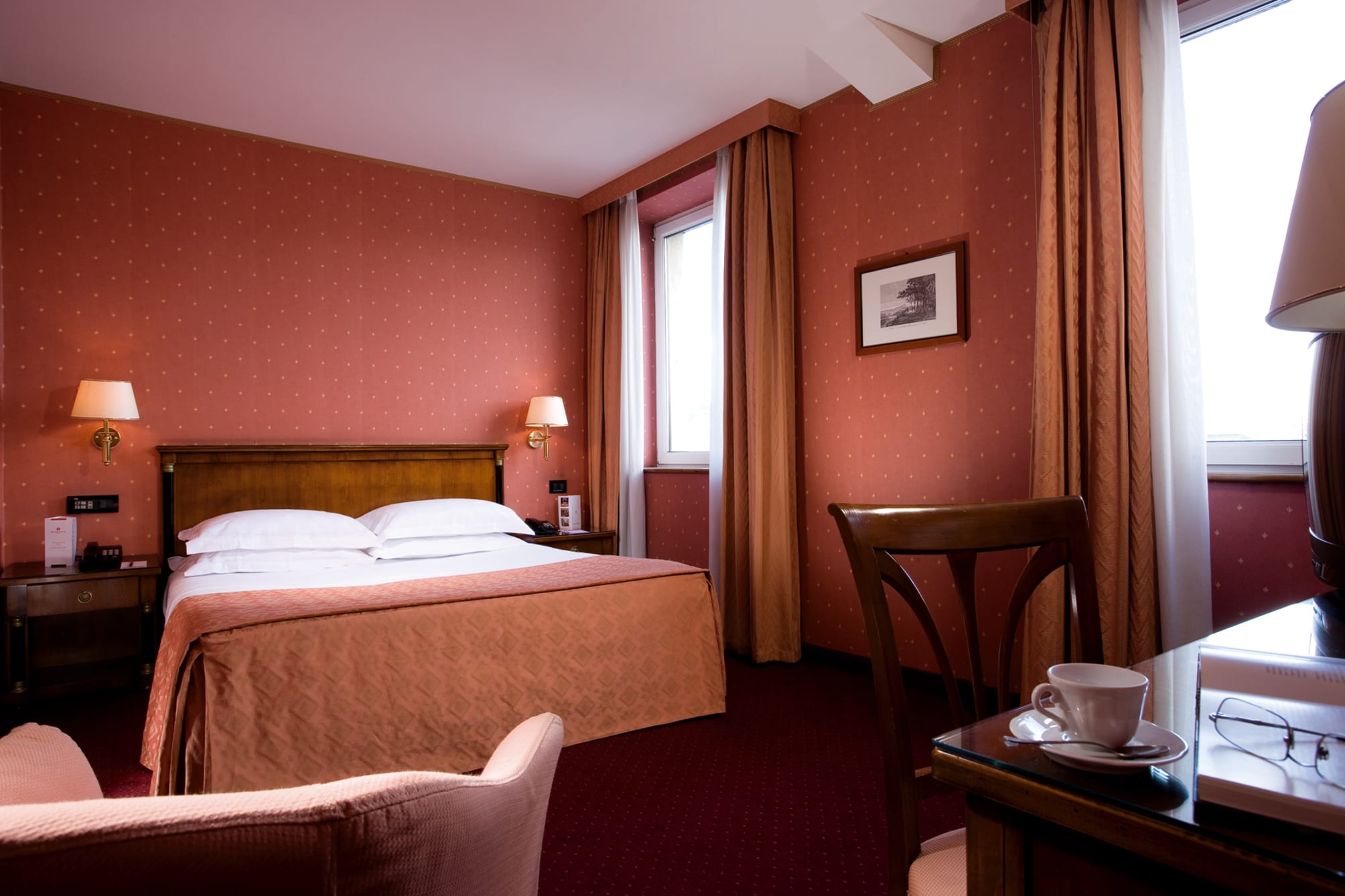 Ramada by Wyndham Naples 4