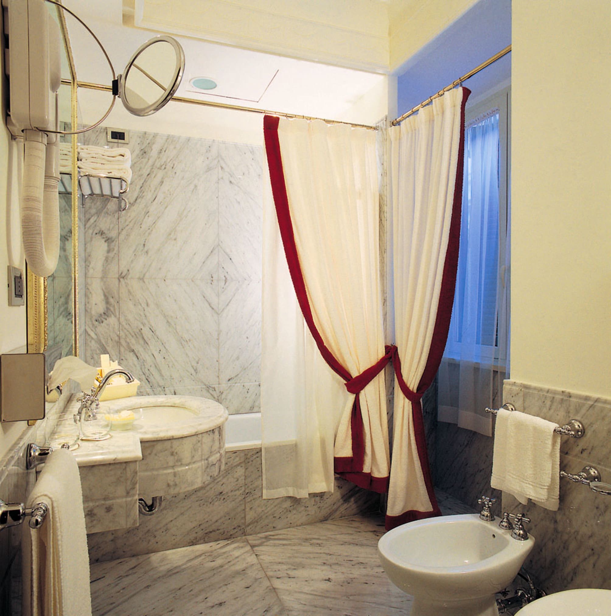 BB Hotels Smarthotel Bailey's 2