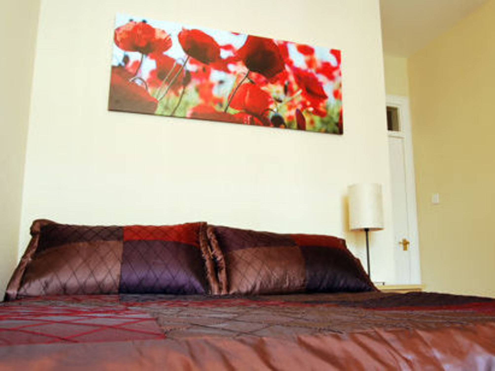 JOIVY Royal Mile Studio in Prime Location 2