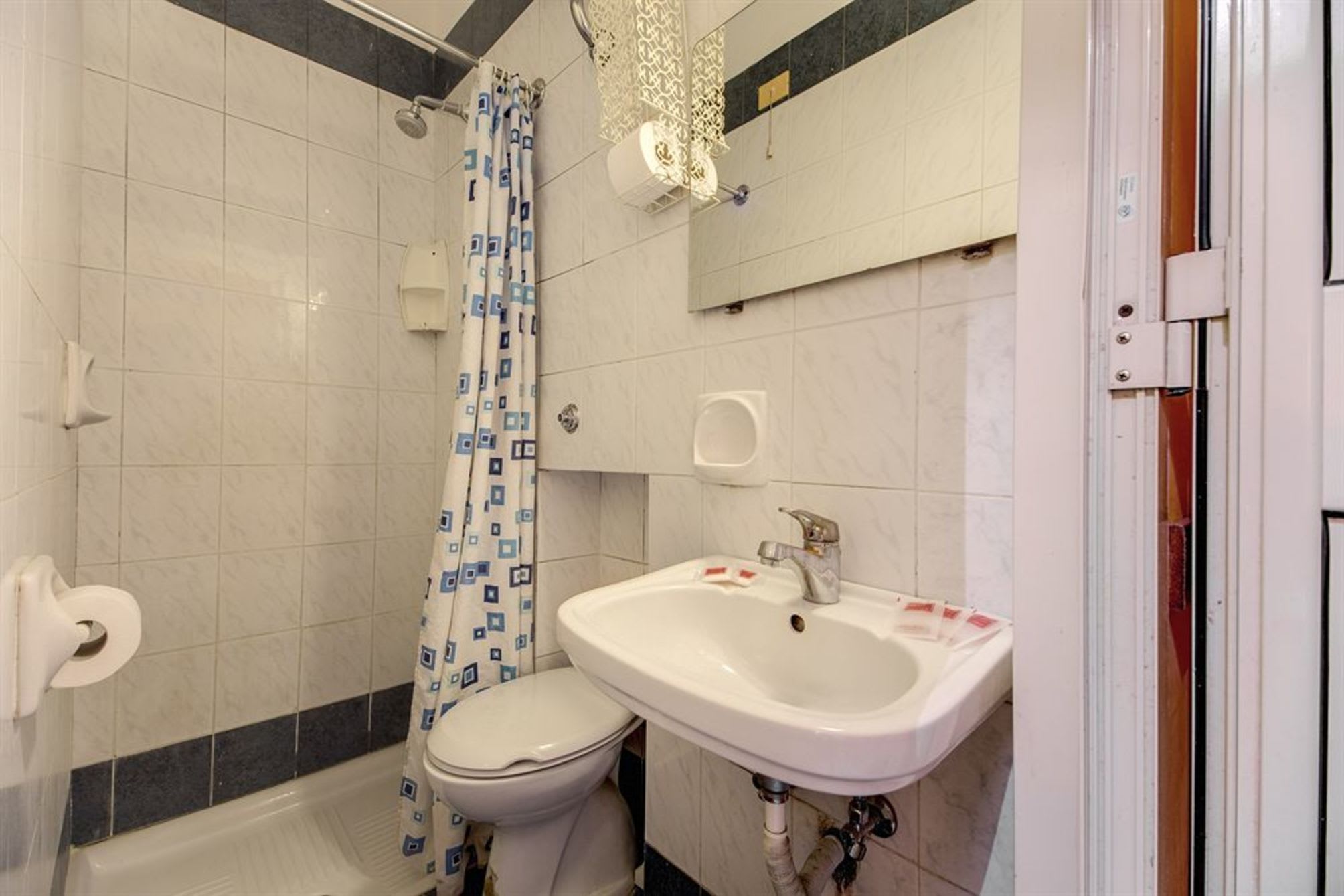 Rubino Guest House 1