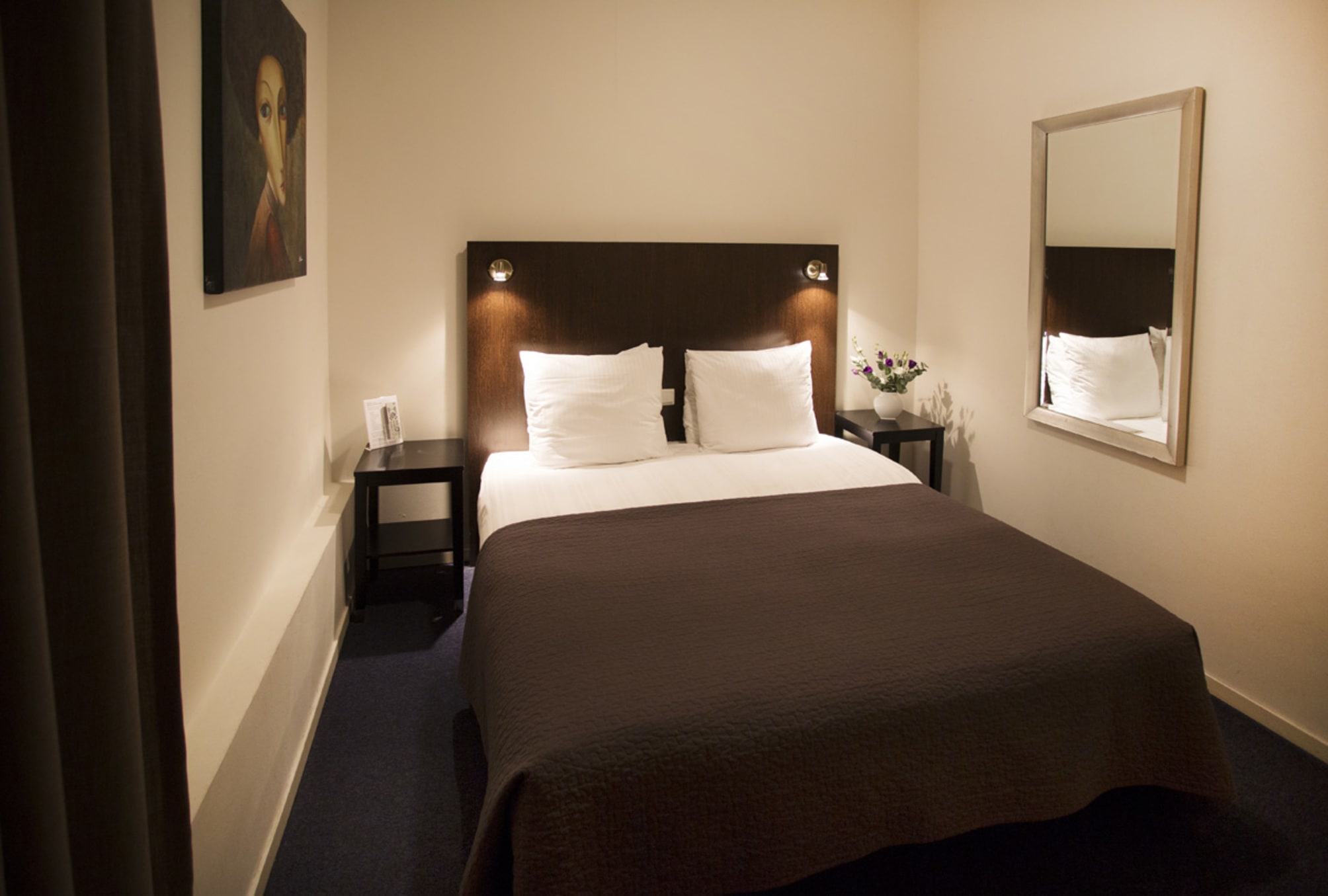 Quentin Canal House Hotel 2