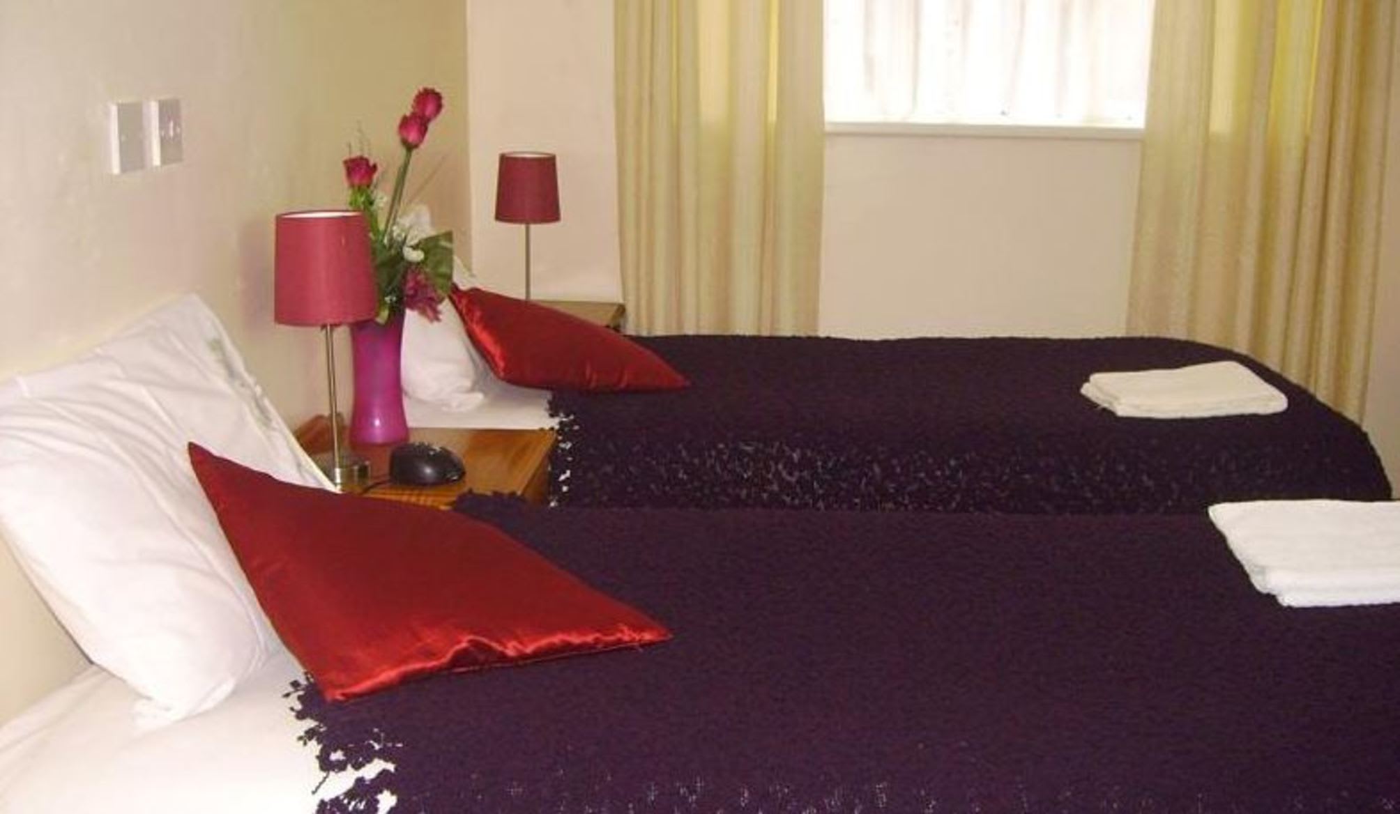 Stansted Airport Lodge 1