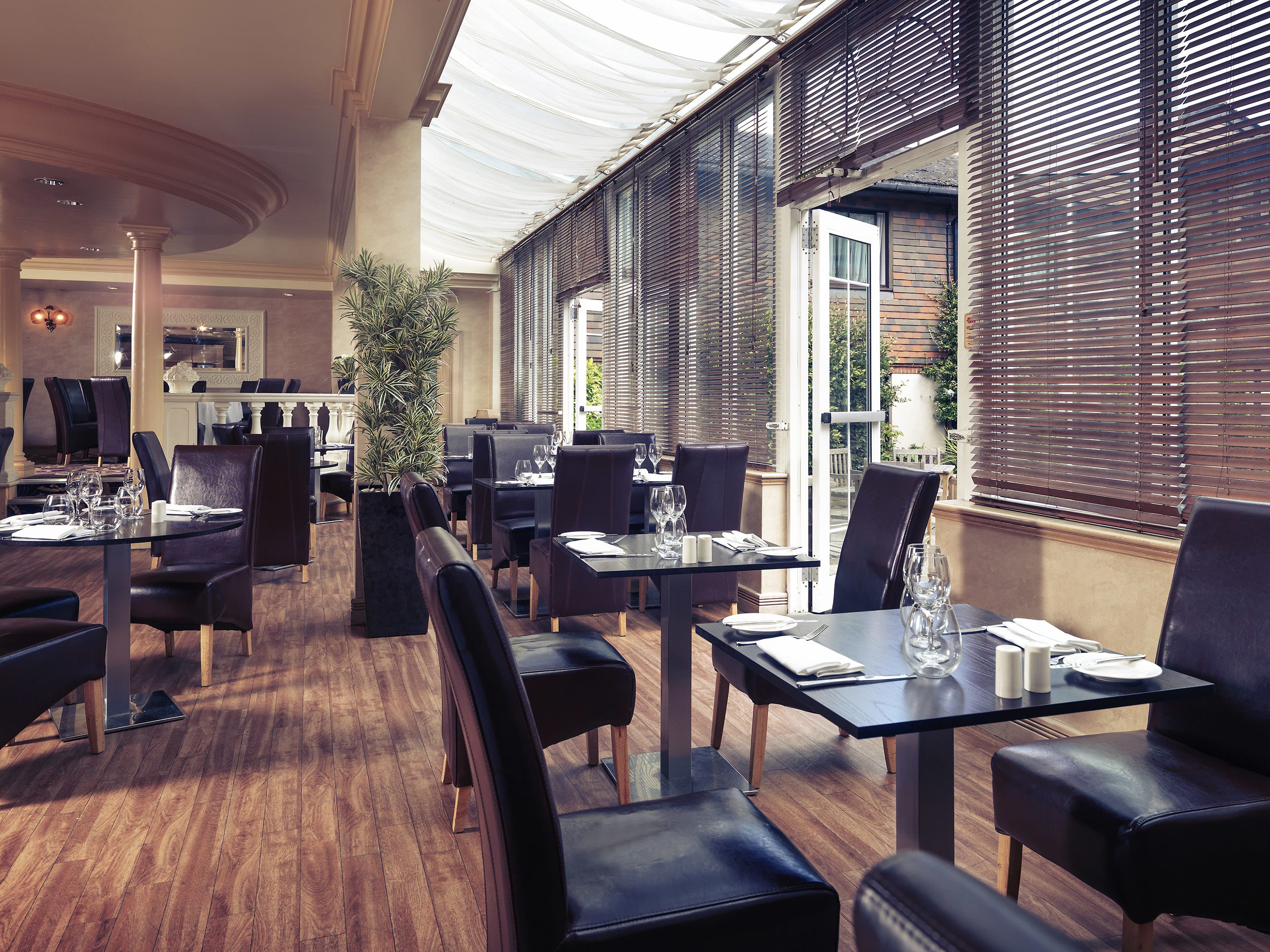 Mercure Dartford Brands Hatch Hotel & Spa 1