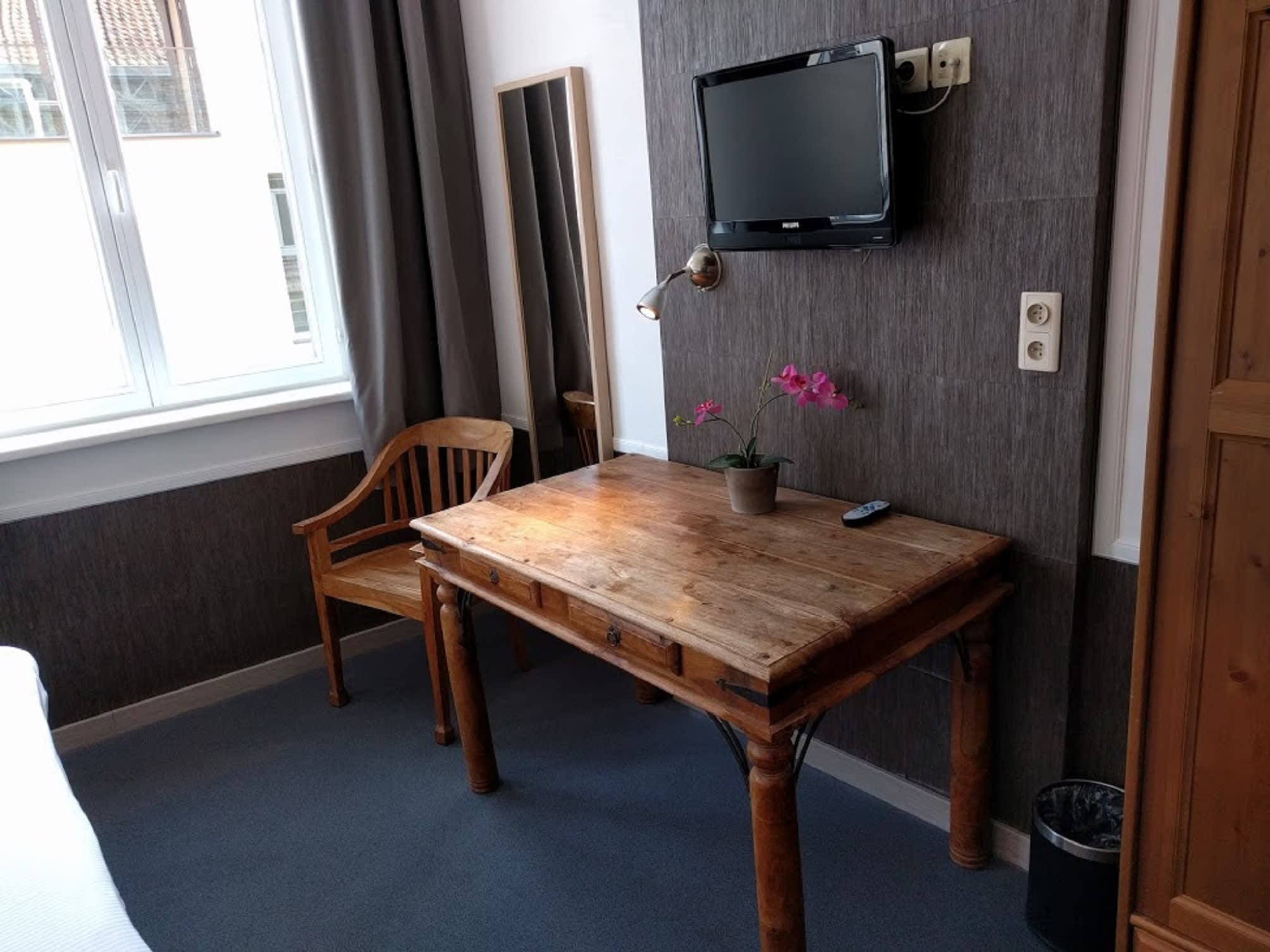 Canalview Hotel Ter Reien 5