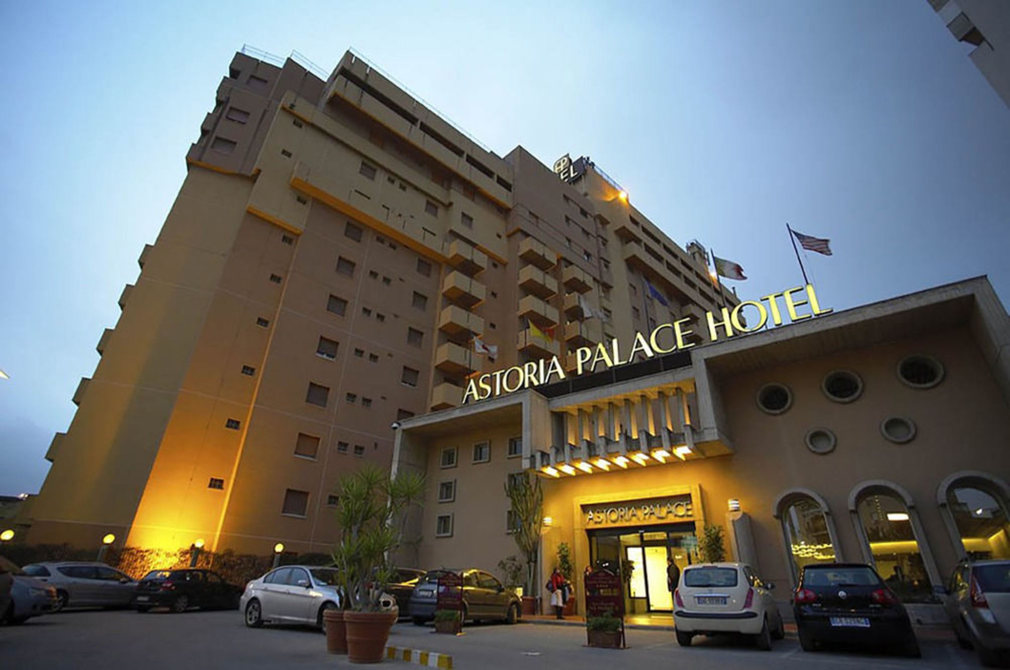 Astoria Palace Hotel 5