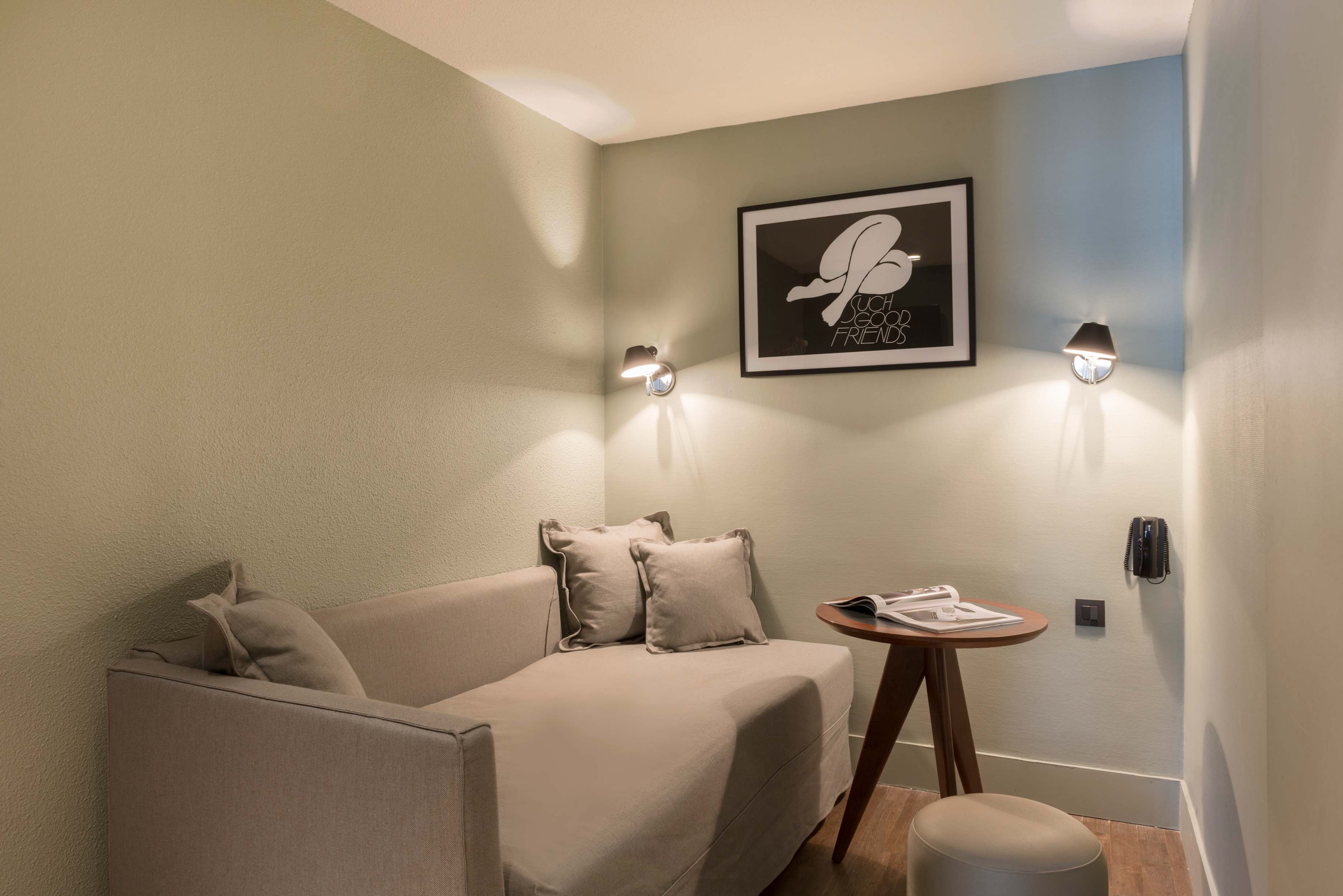 Hôtel BASSS 2