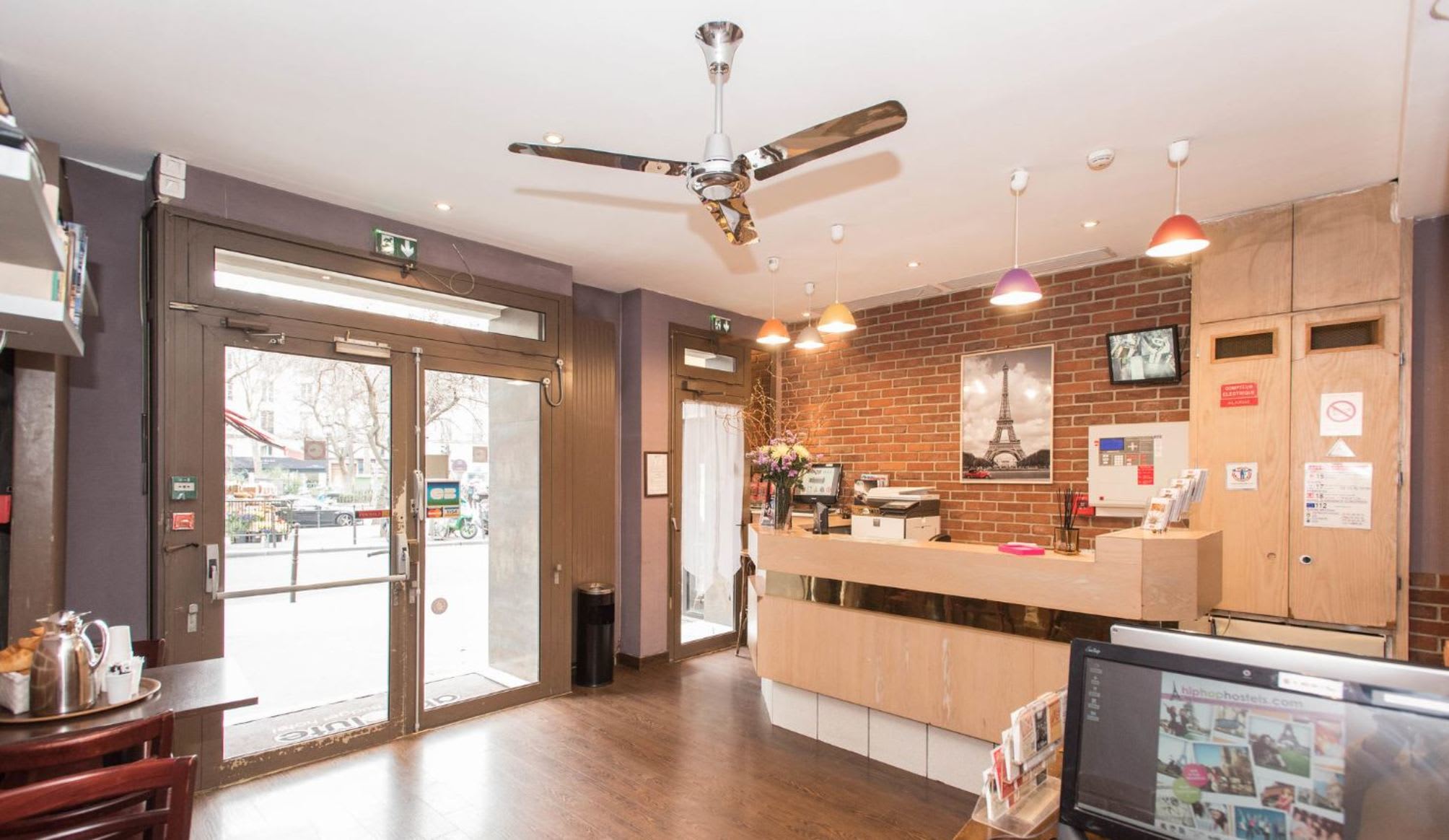 Absolute Hotel Paris République 3