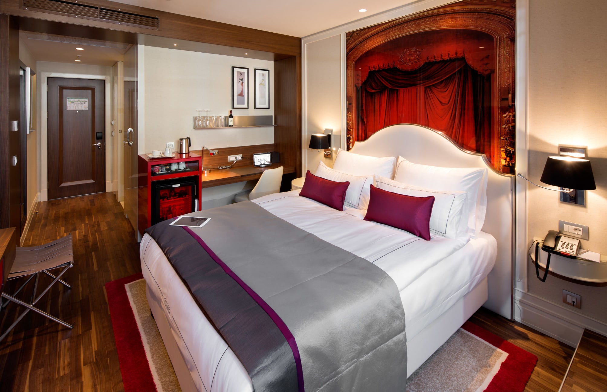 TITANIC Gendarmenmarkt Berlin 5