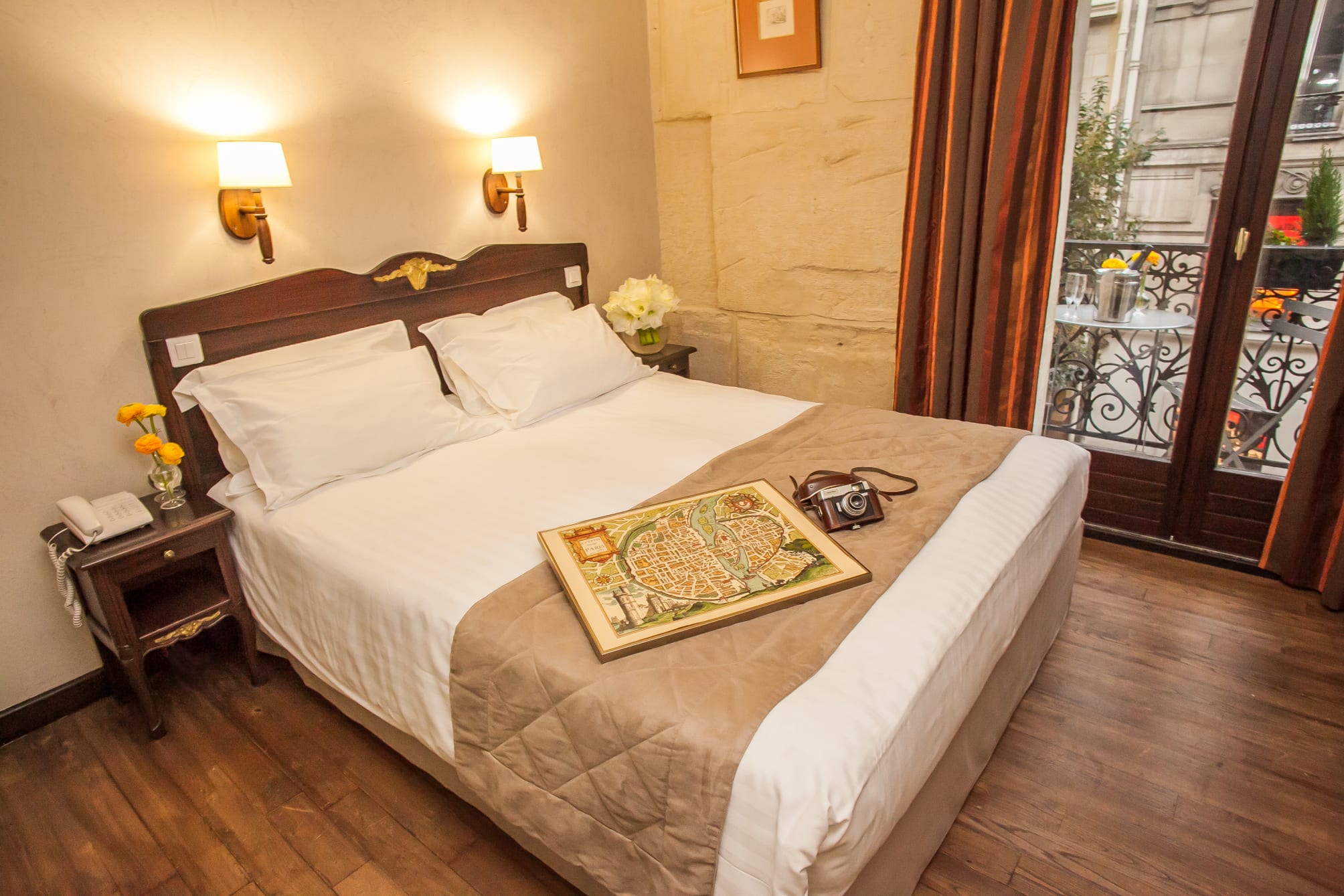 Europe Saint Severin-Paris Notre Dame 1