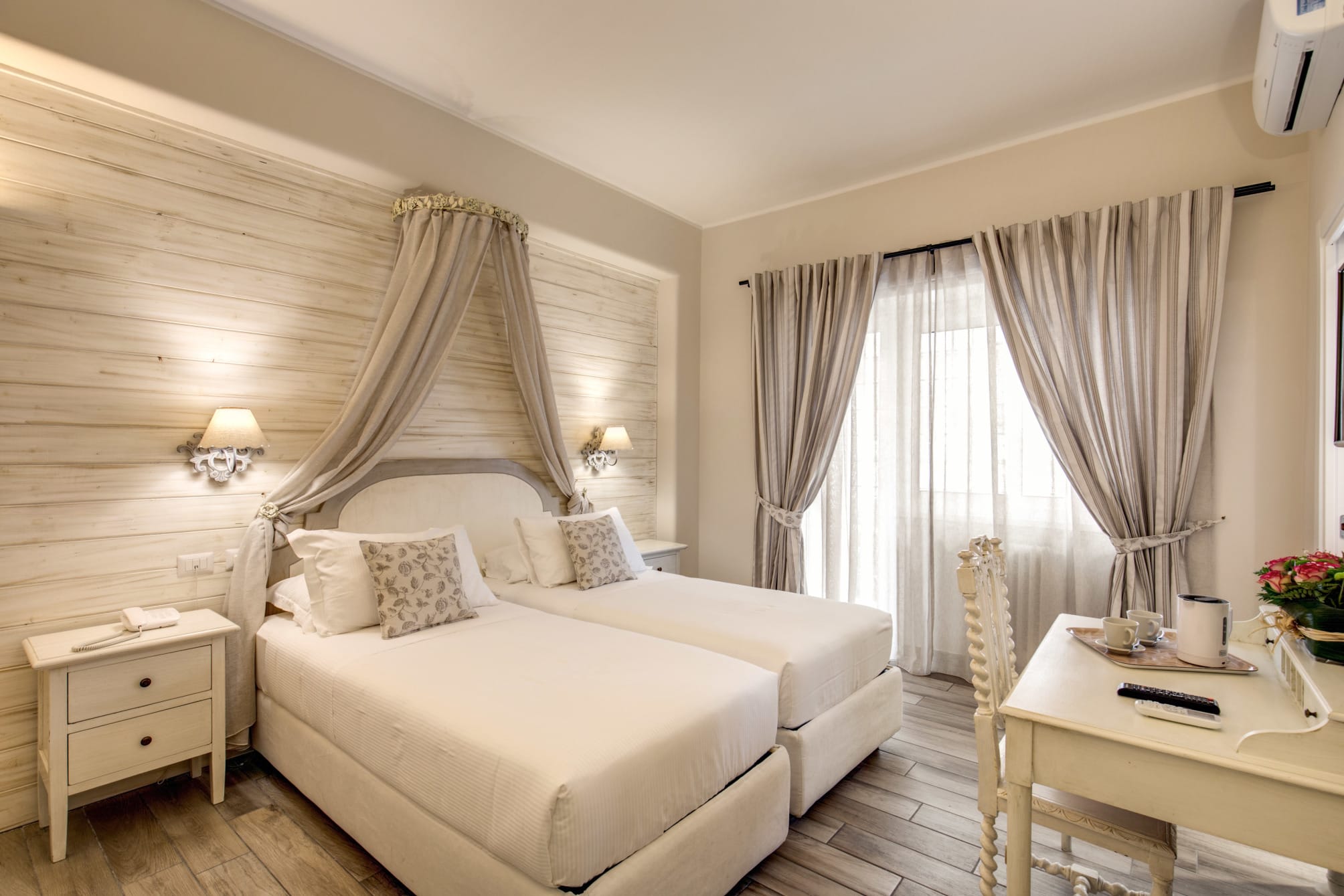 Casa Mia Vaticano Guest House 1