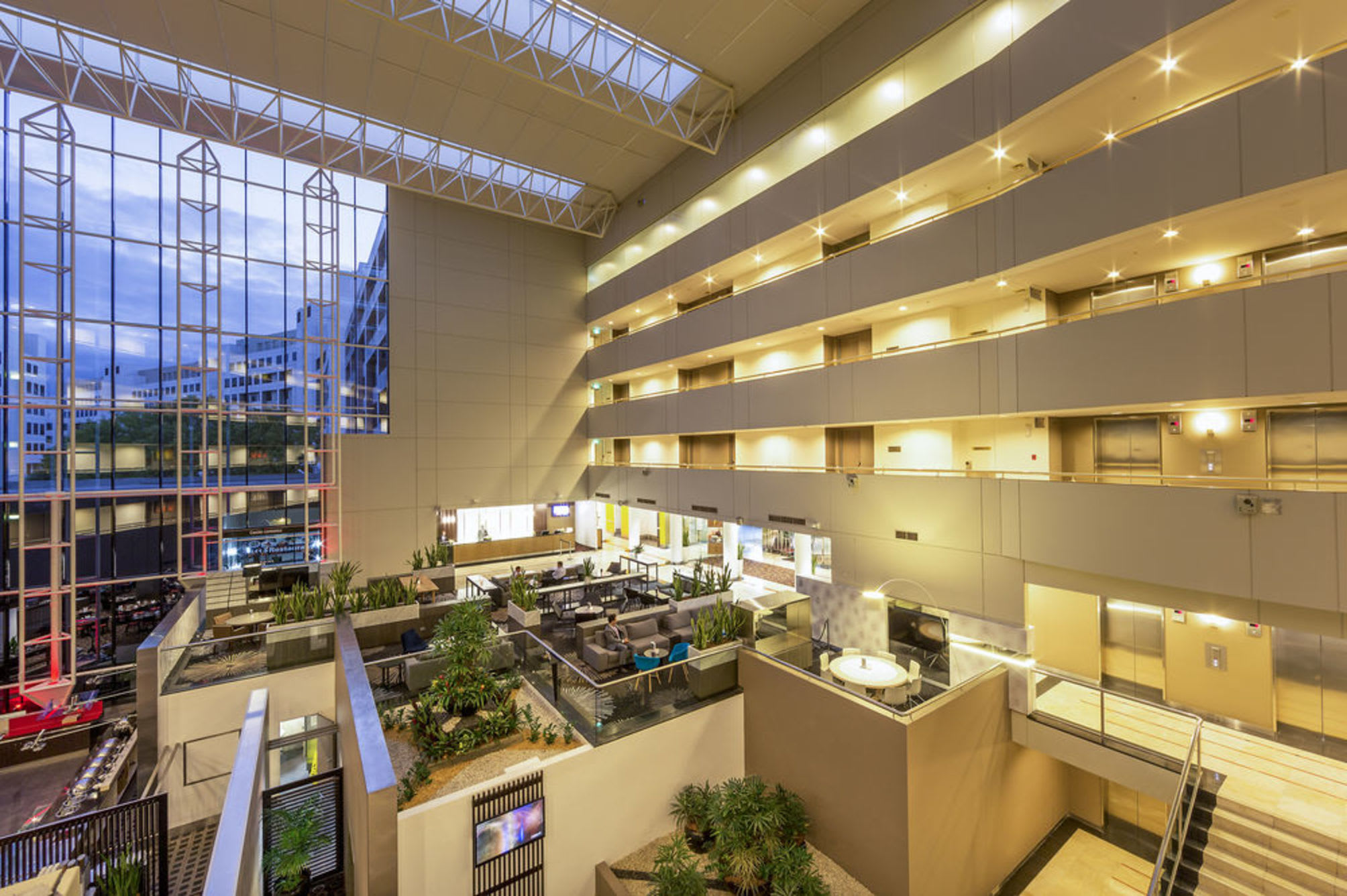 Crowne Plaza CANBERRA by IHG 1