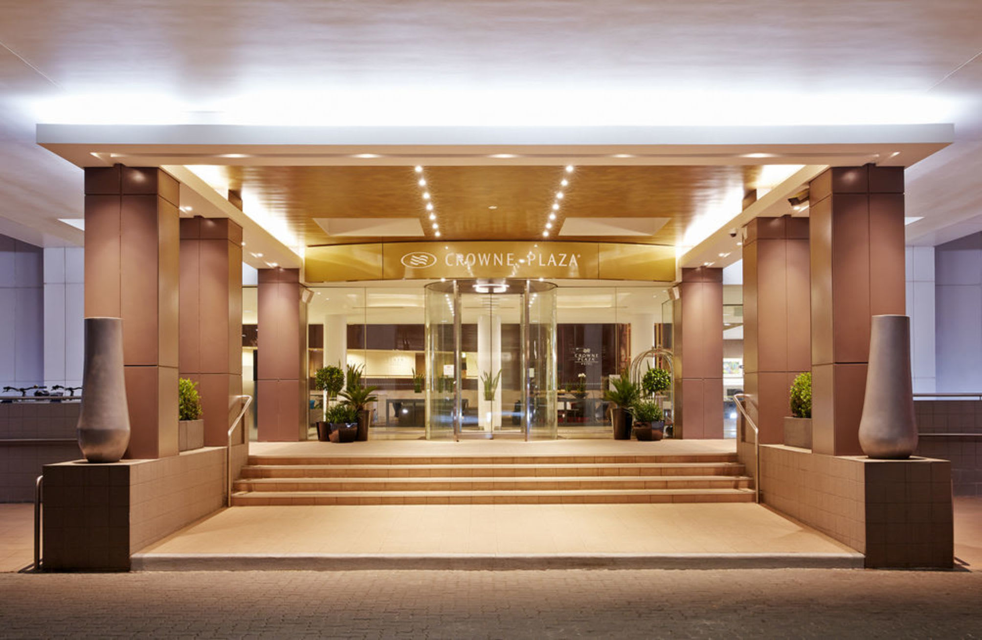 Crowne Plaza CANBERRA by IHG 4