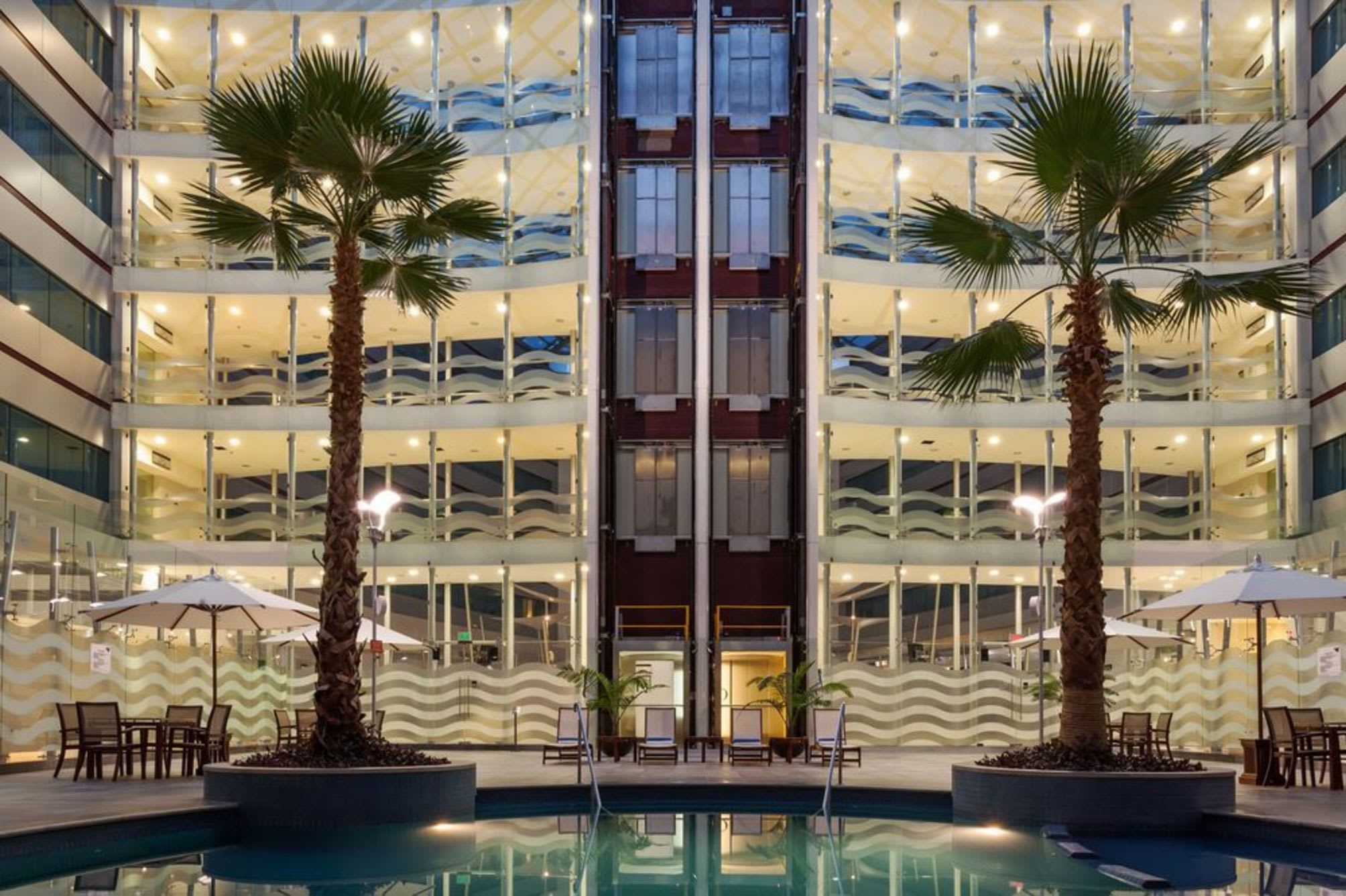 Crowne Plaza LEON by IHG 1