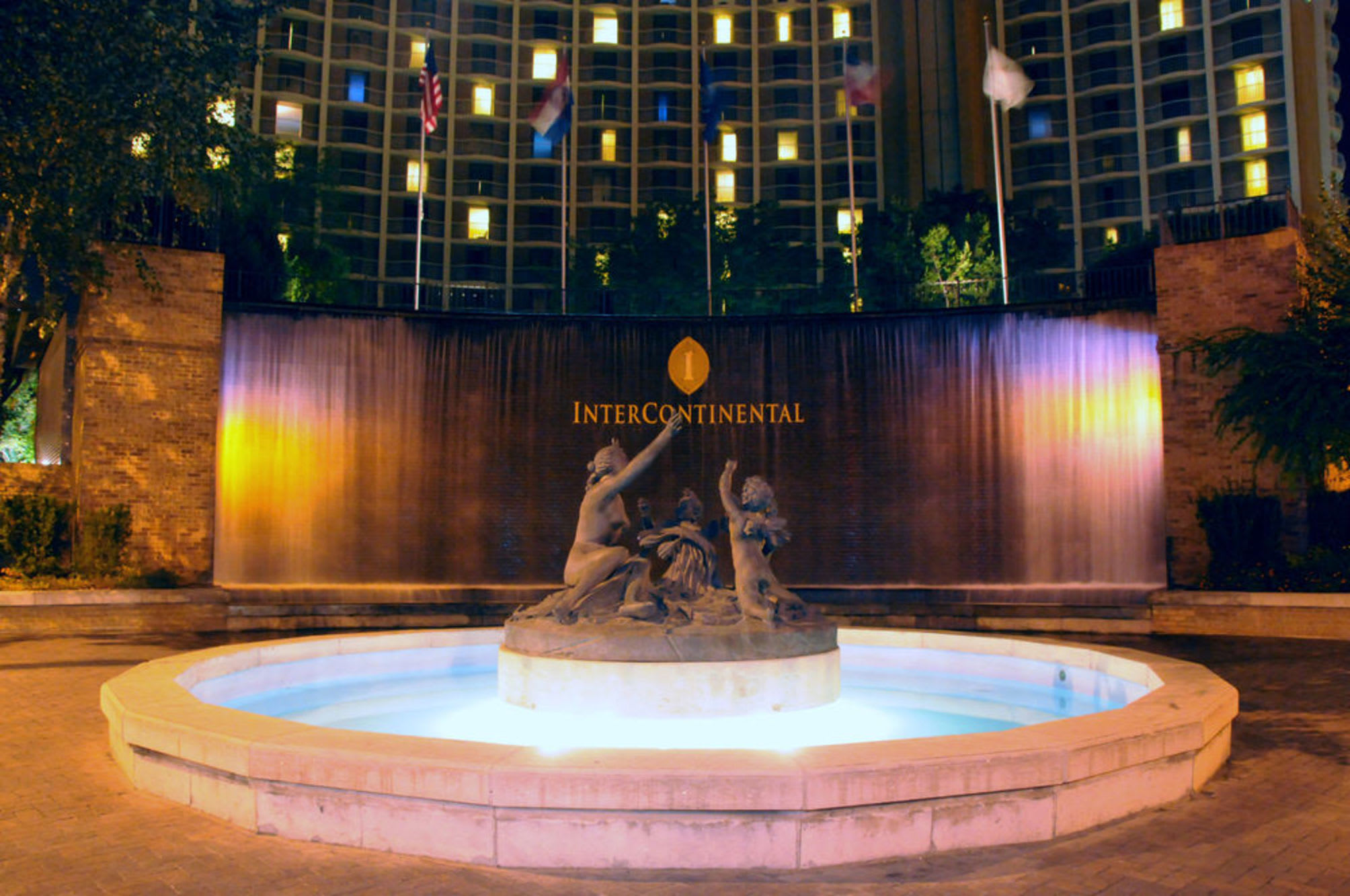 InterContinental Hotels KANSAS CITY AT THE PLAZA by IHG 1