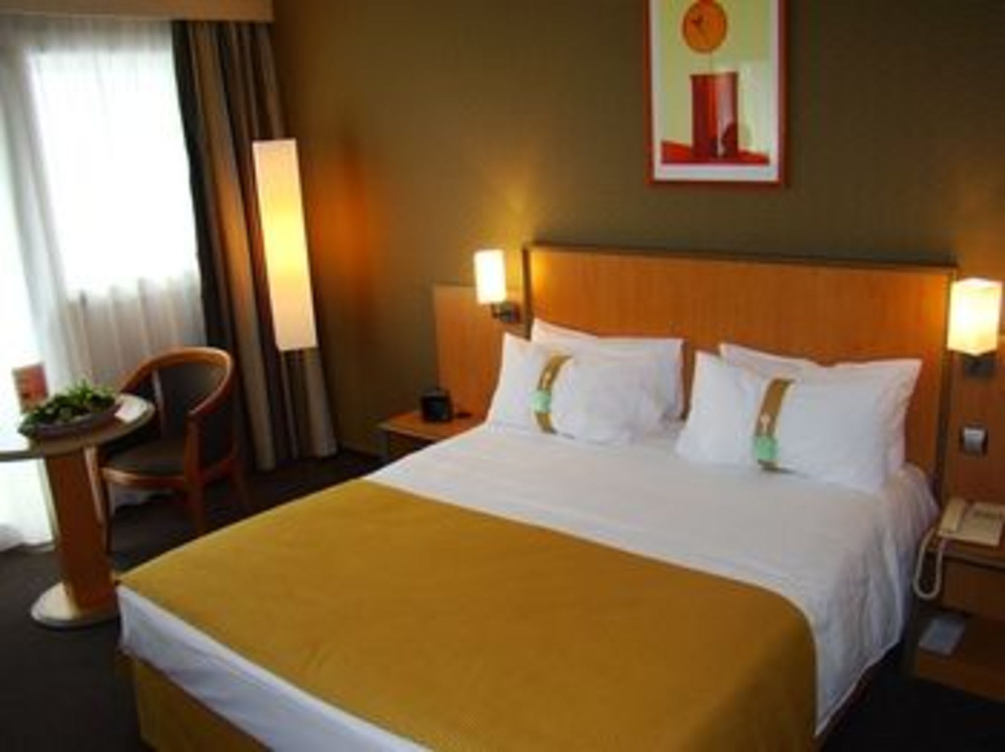 Holiday Inn CALAIS by IHG 1