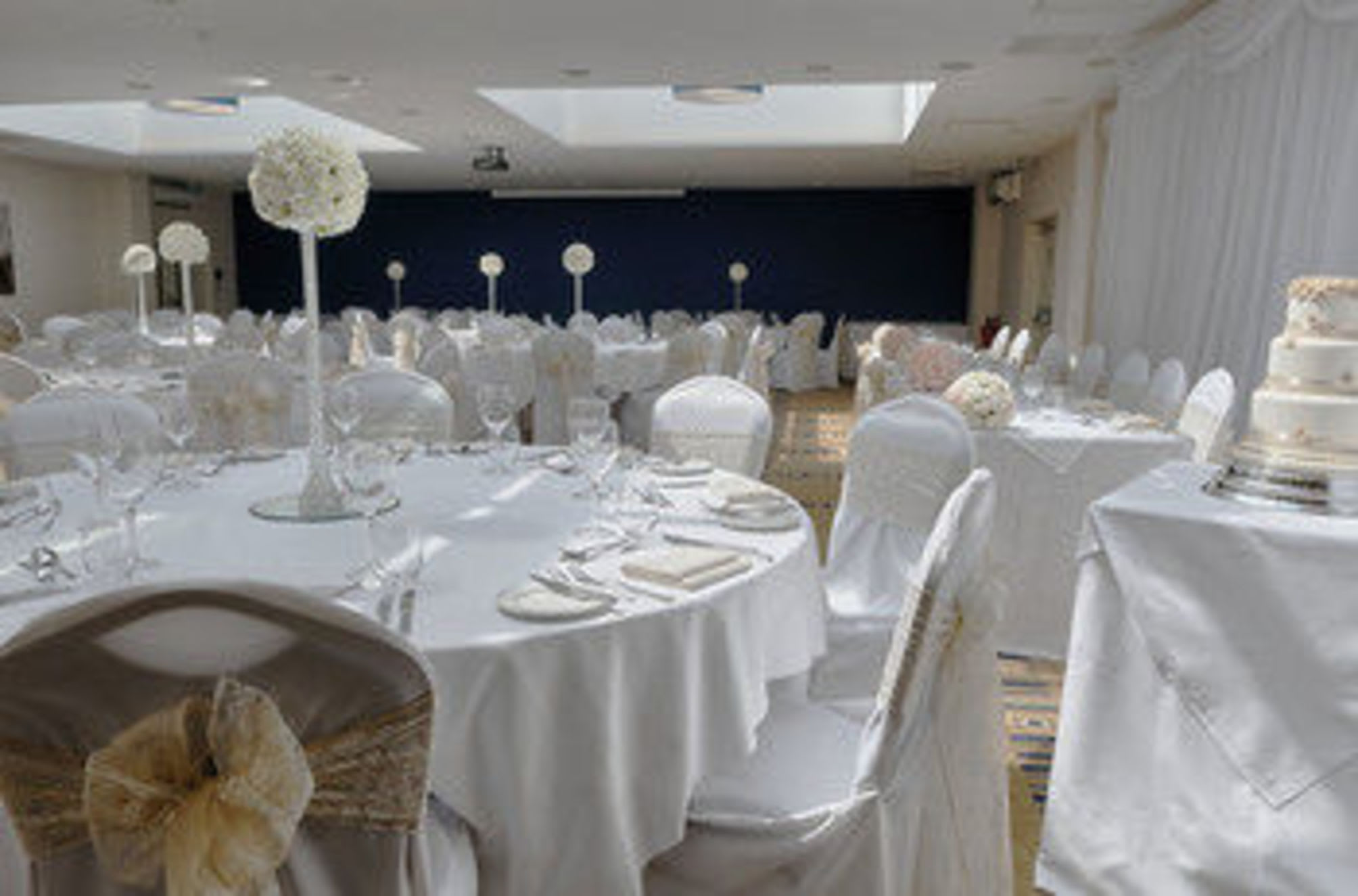 Holiday Inn LONDON GATWICK - WORTH by IHG 1