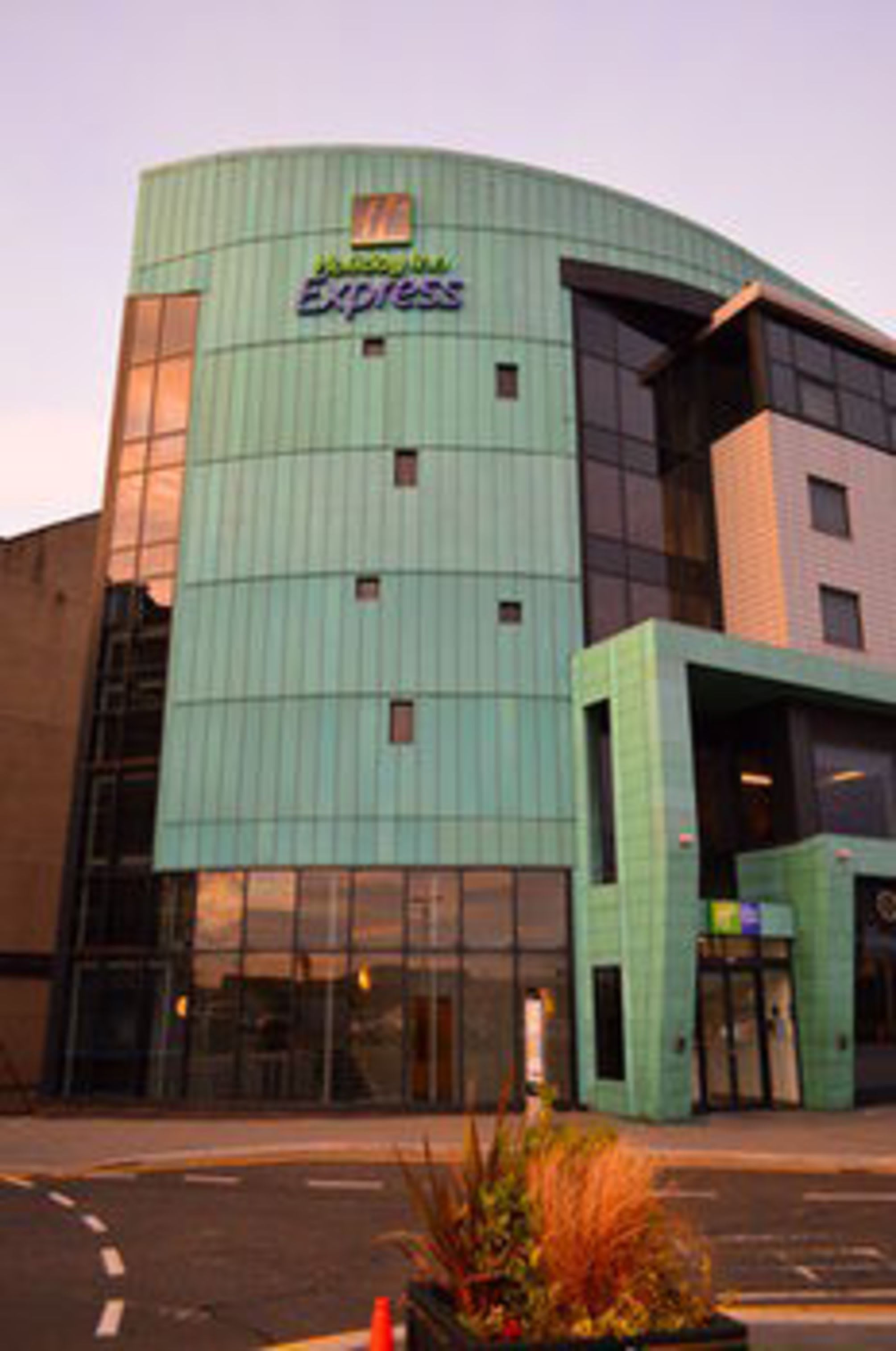 Holiday Inn Express DUNDEE by IHG 3