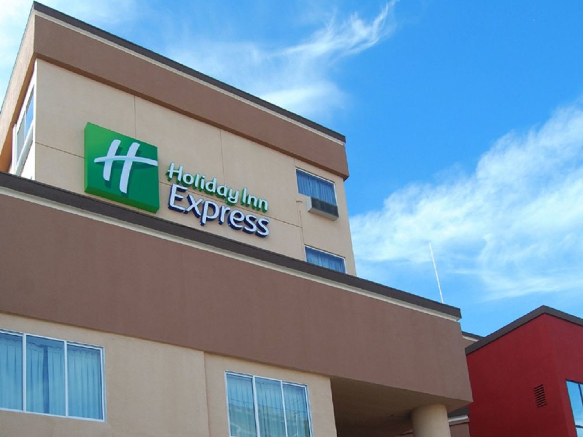 Holiday Inn Express & Suites LOS ANGELES DOWNTOWN WEST by IHG 1