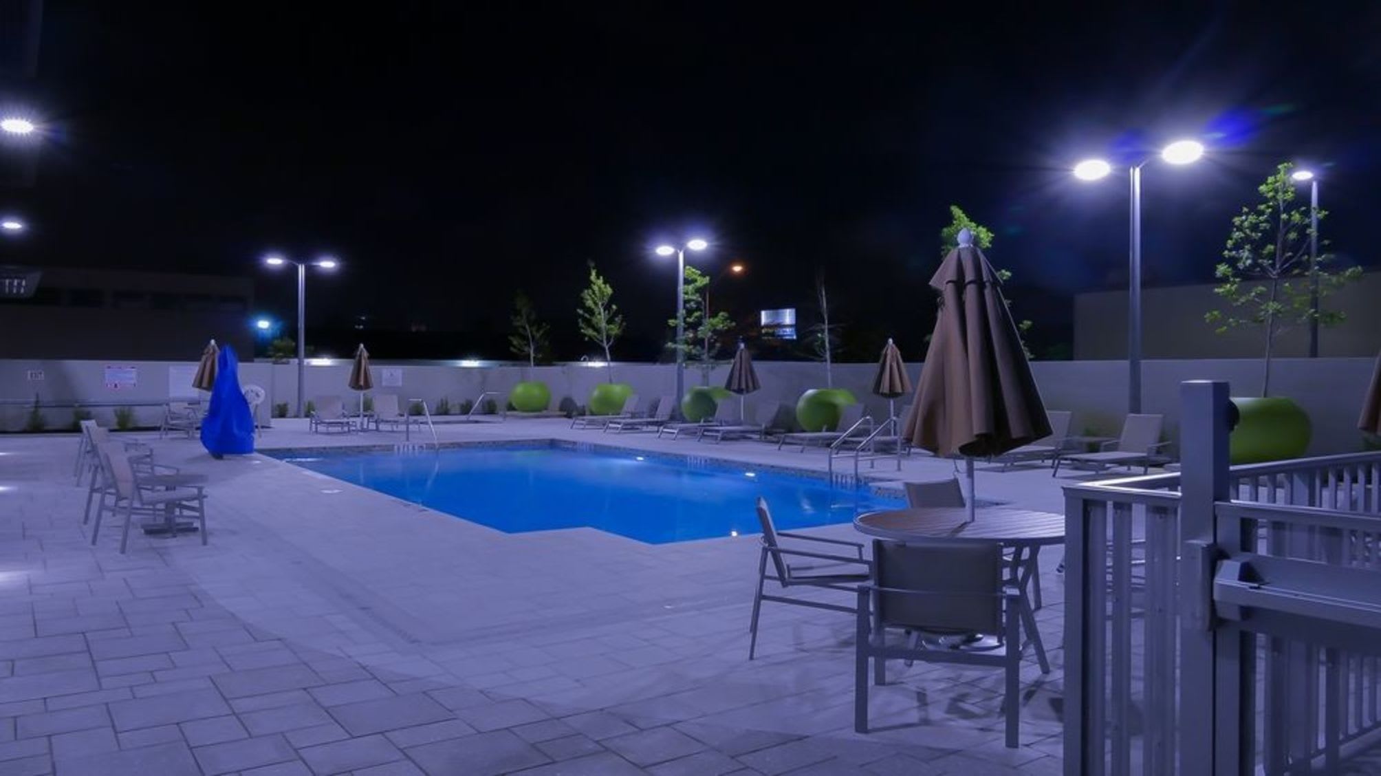 Holiday Inn Express & Suites MIAMI AIRPORT EAST by IHG 2