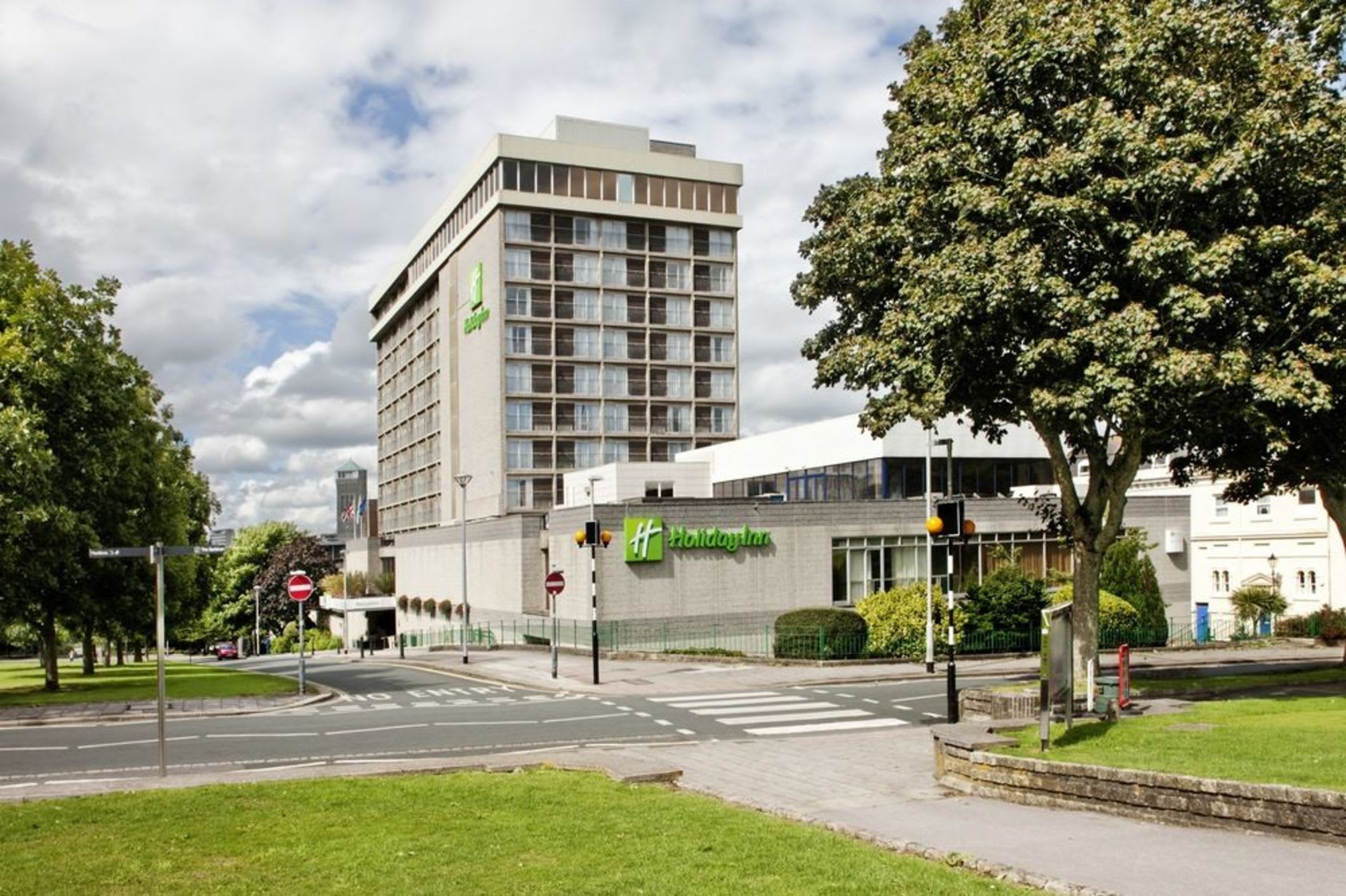Crowne Plaza PLYMOUTH by IHG 2