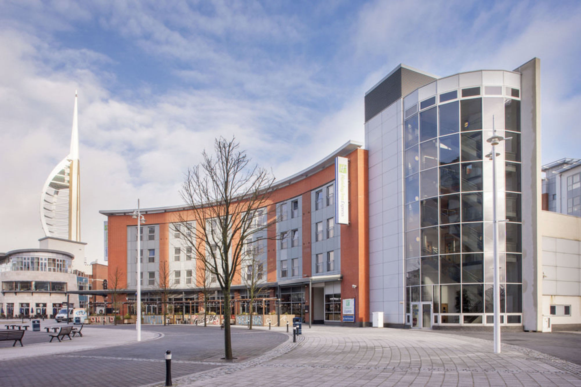 Holiday Inn Express PORTSMOUTH - GUNWHARF QUAYS by IHG 1