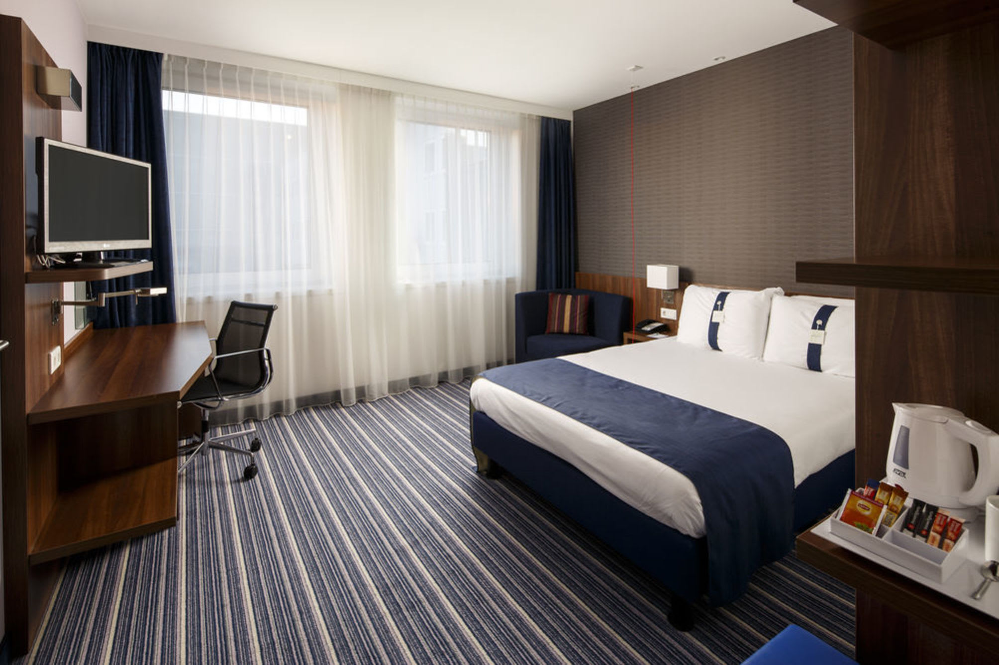 Holiday Inn Express ROTTERDAM - CENTRAL STATION by IHG 1