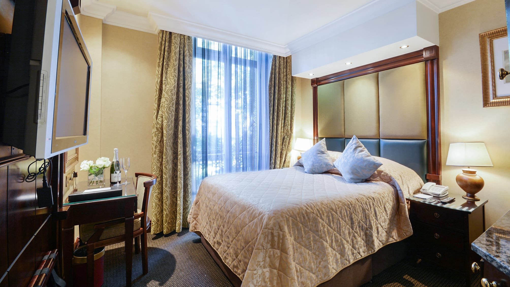 The Premier Notting Hill 1