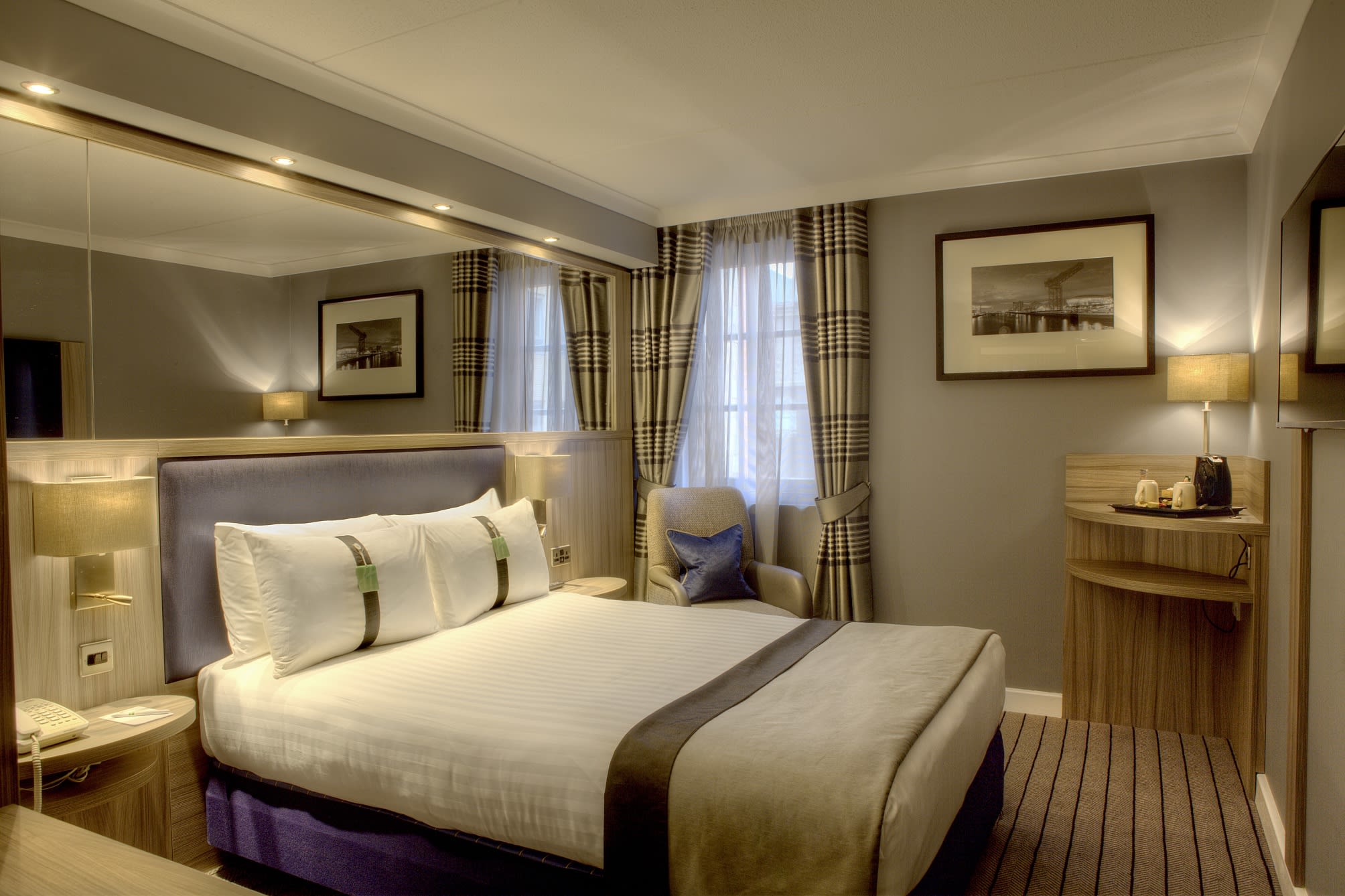 Holiday Inn GLASGOW - CITY CTR THEATRELAND by IHG 2