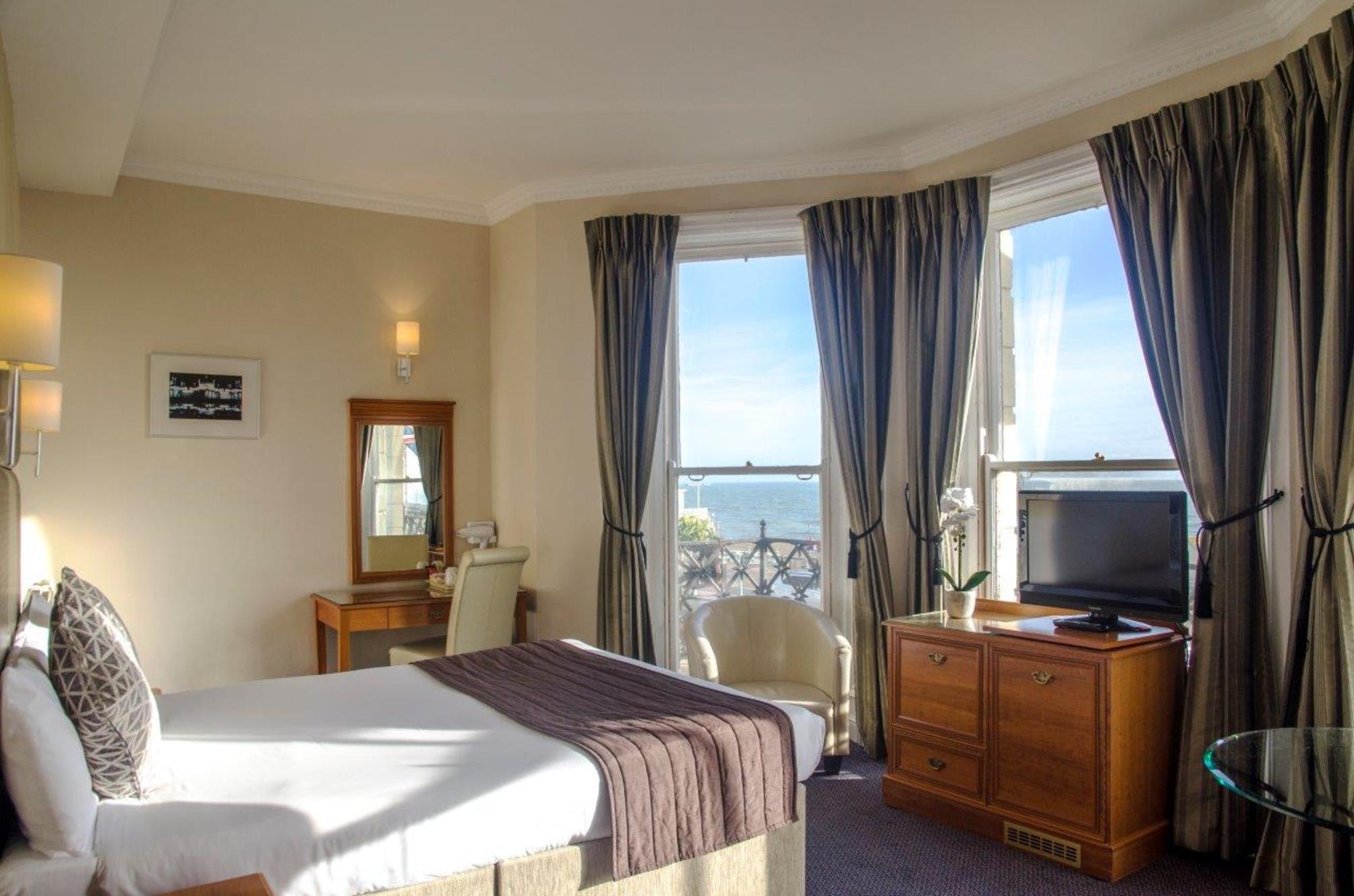 premier-inn-worthing-seafront-worthing-best-deals-lastminute