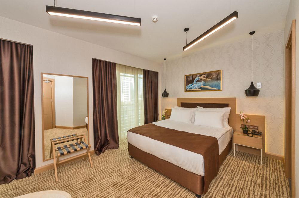 Marseille - Istanbul - Hotel Boursier 1 & SPA Istanbul