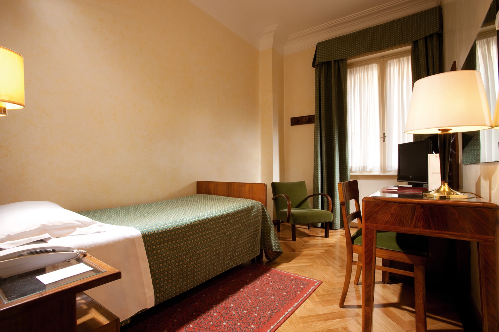 Bettoja Hotel Atlantico 4