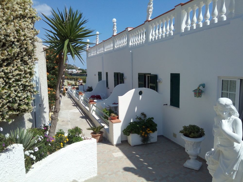 Bâle Mulhouse - Ischia - Villa Natalina