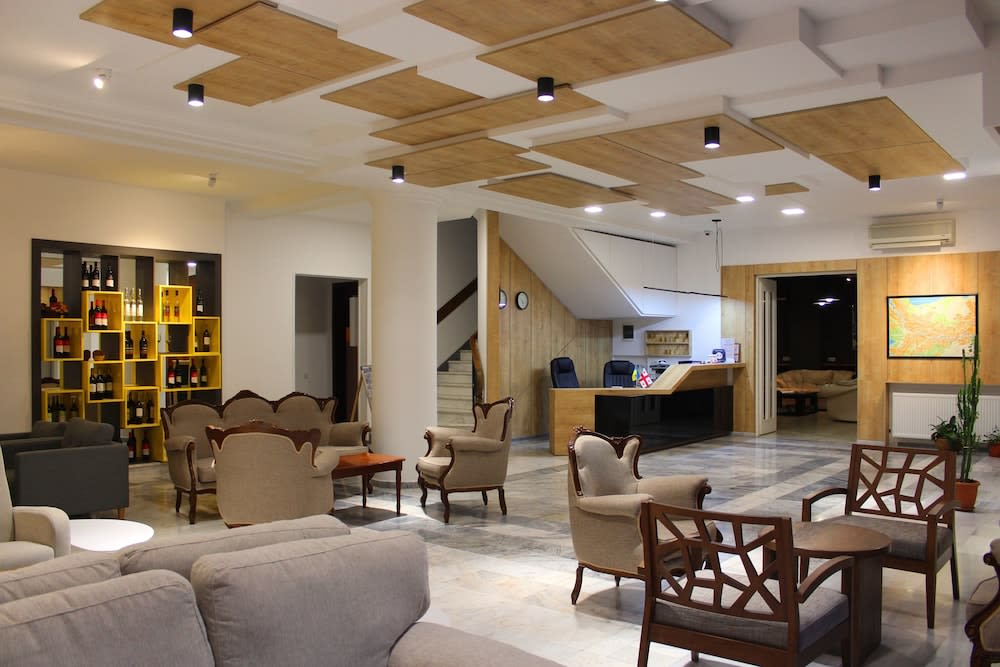 Paris - Tbilisi - Alliance Hotel