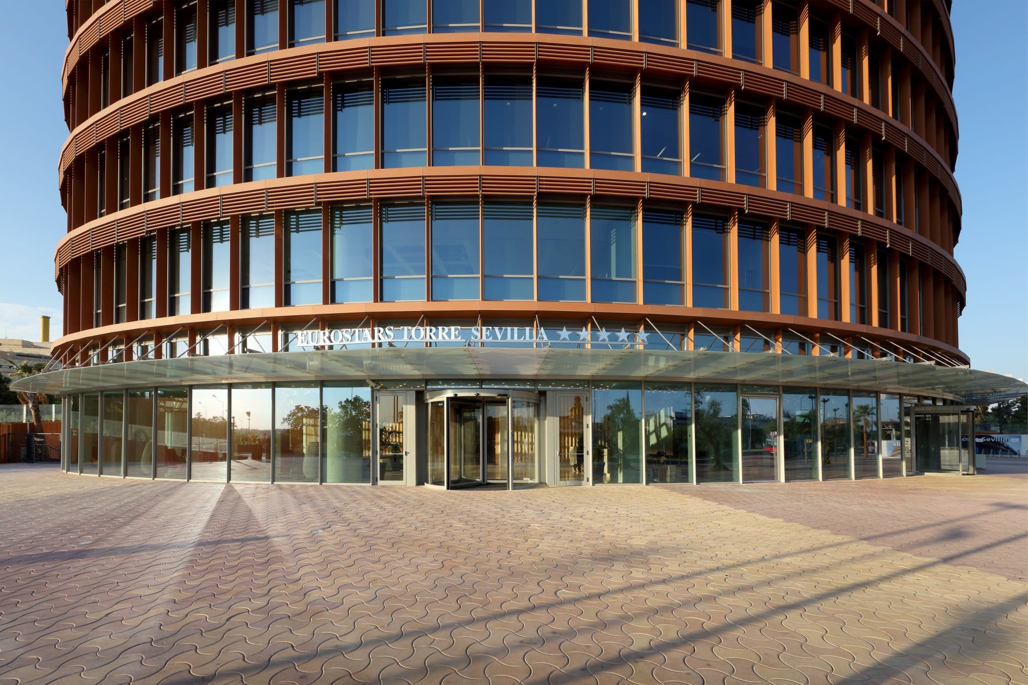 Eurostars Torre Sevilla 5