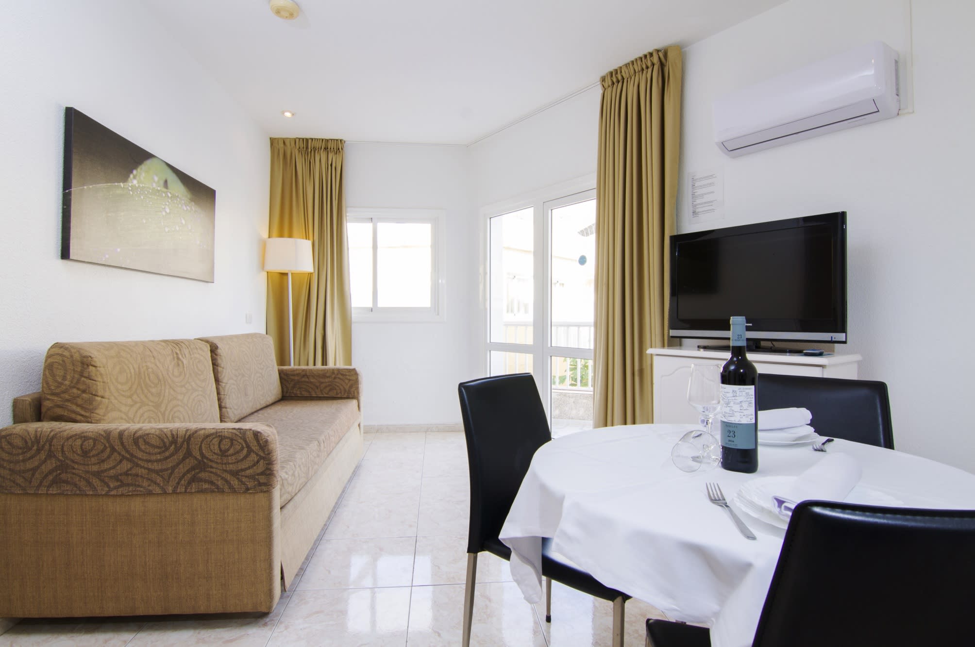 Checkin Bungalows Atlántida 4