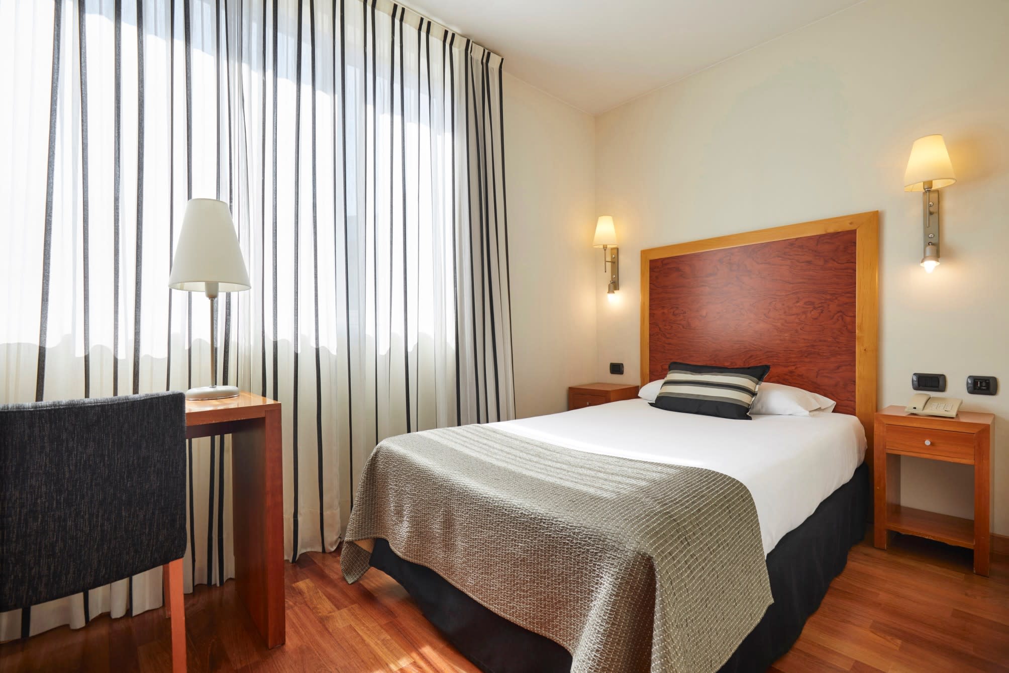 Exe Plaza Delicias 1