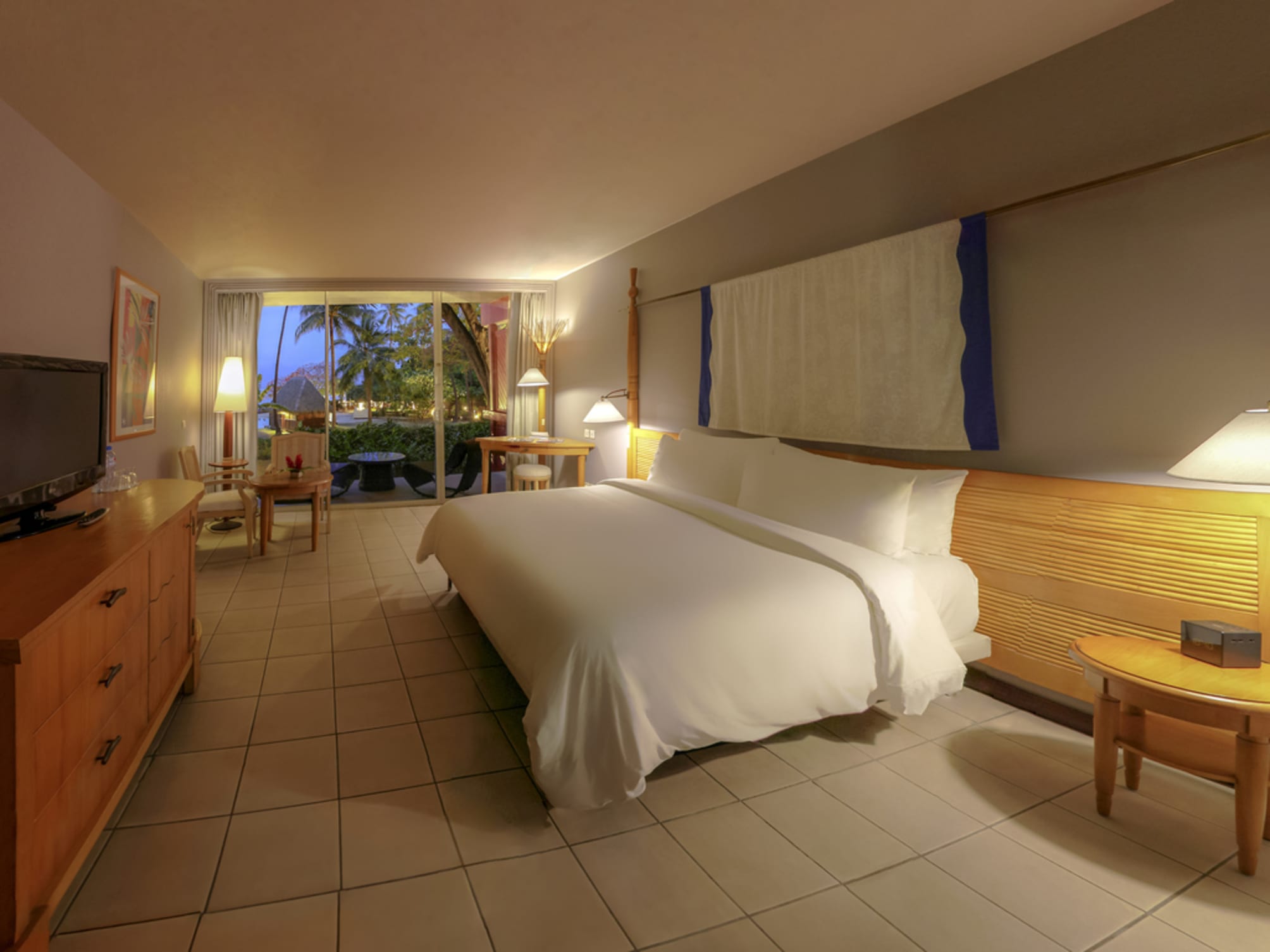 Tahiti Lagoon Resort 2