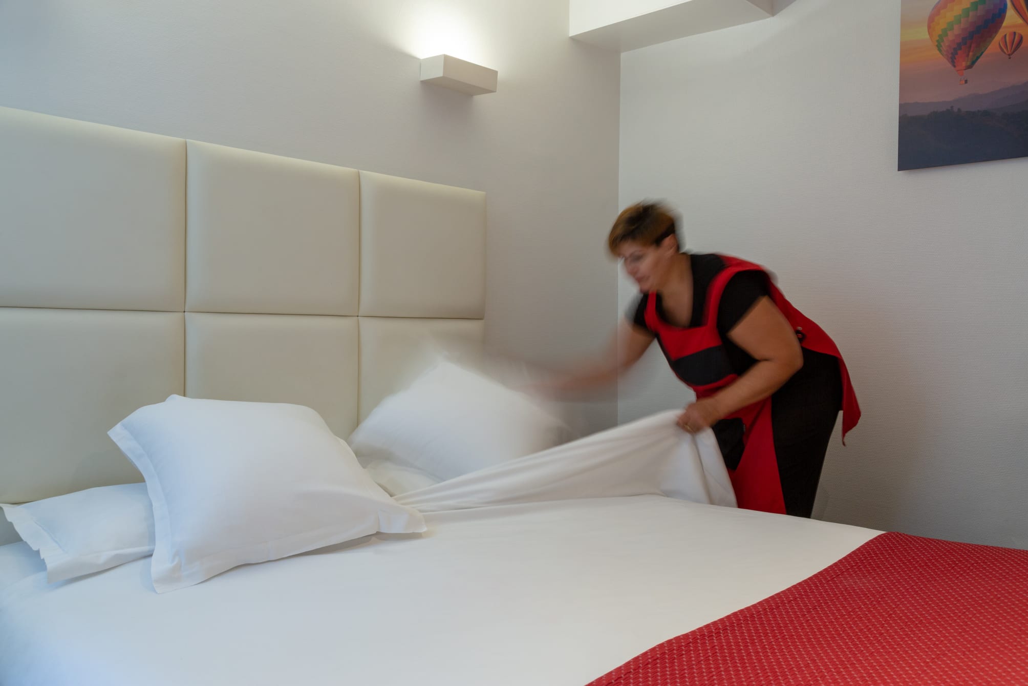 The Originals City, Hôtel Lecourbe, Paris Tour Eiffel 4