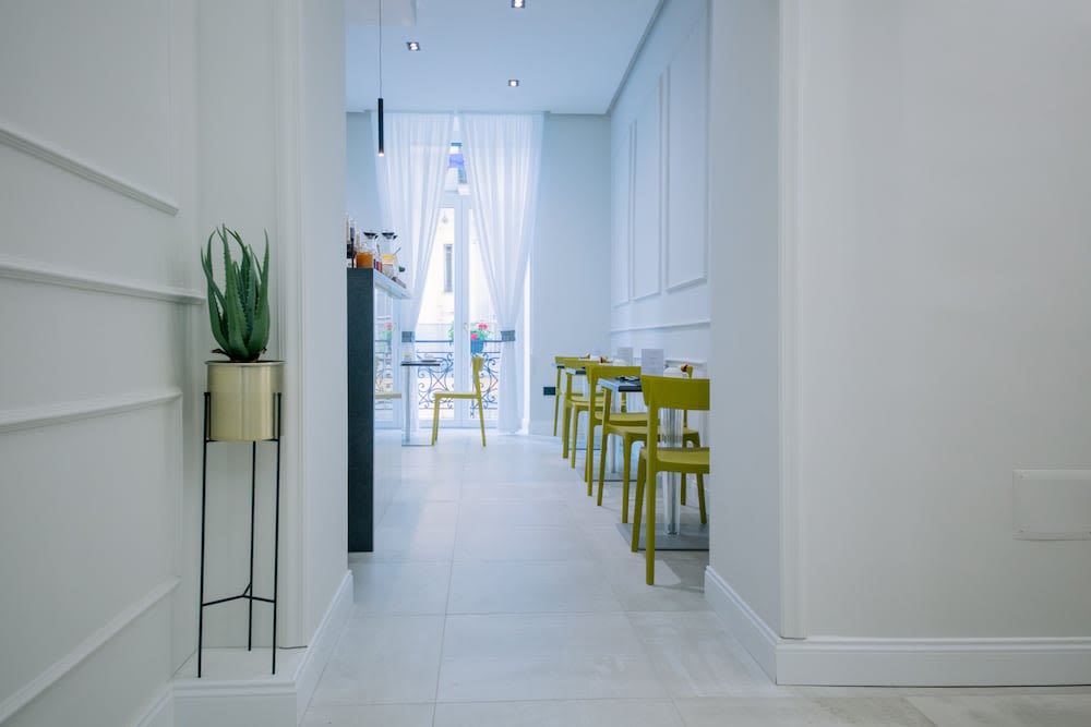 Paris - Naples - The Grey