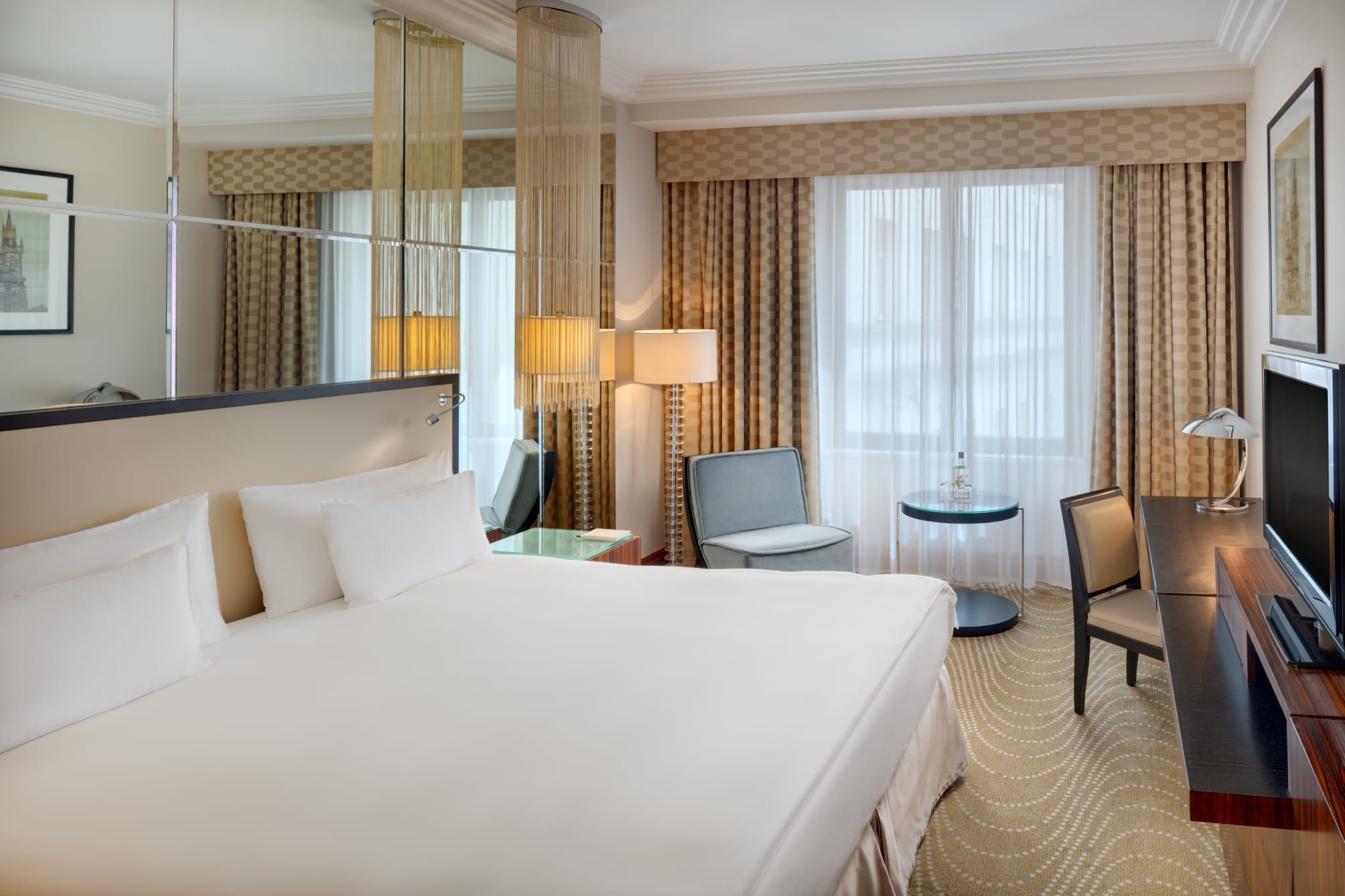 Almanac X Alcron Prague 3